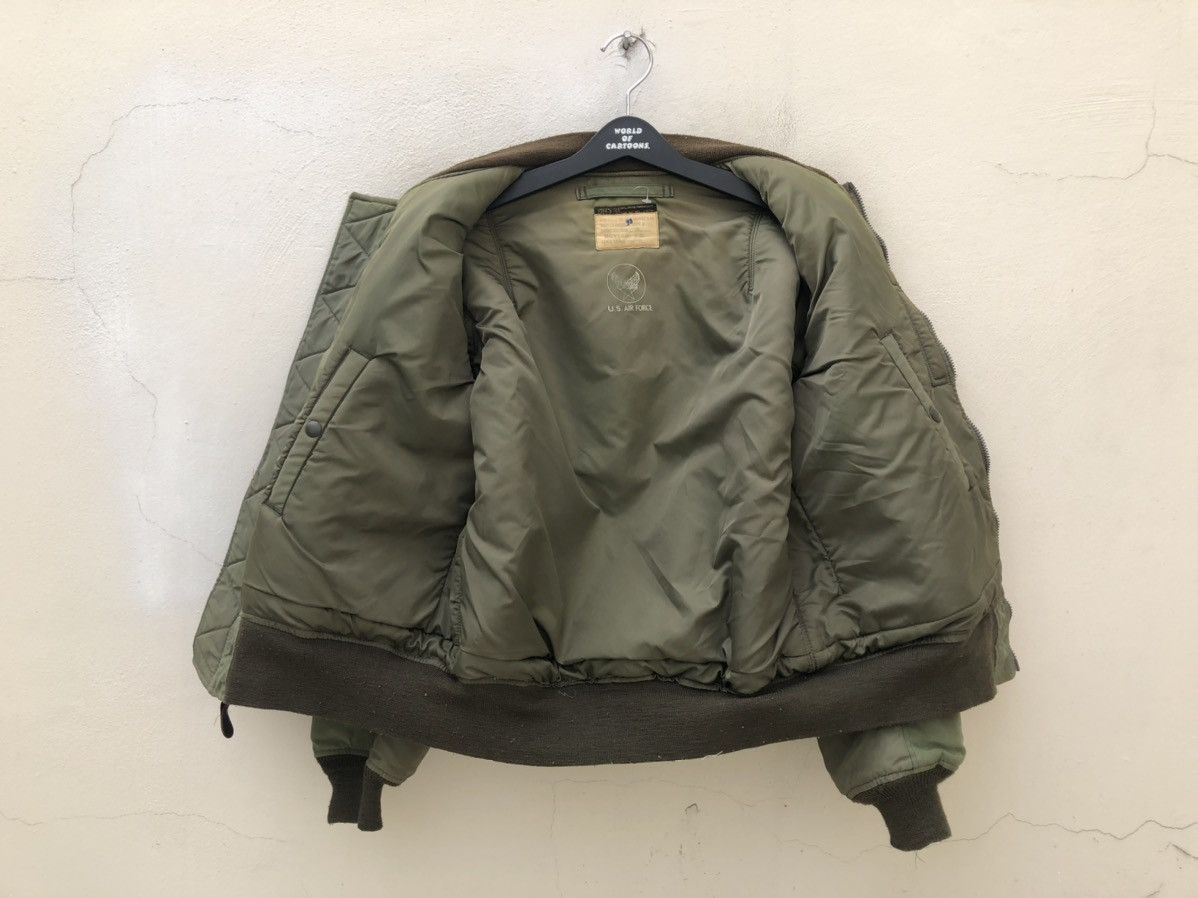 Buzz Rickson's B-15C Modified Bomber Flight Jacket Size US M / EU 48-50 / 2 - 21 Thumbnail