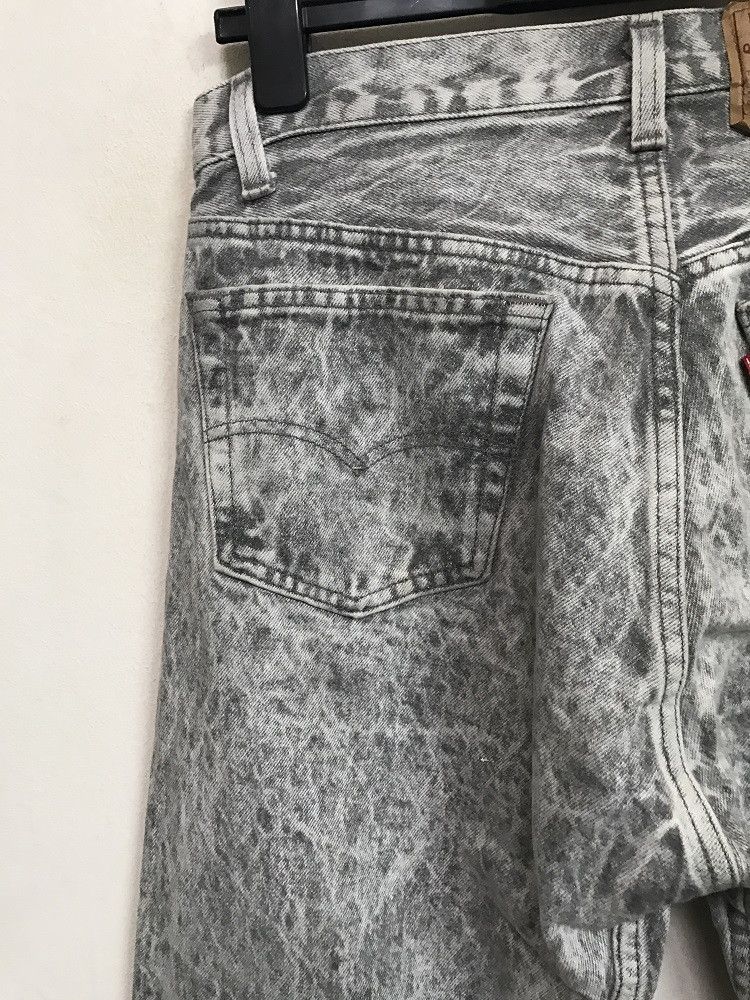 Levi's Vintage Levi's 501 Jeans Made in Usa Acid Washed Denim Size US 33 - 10 Thumbnail