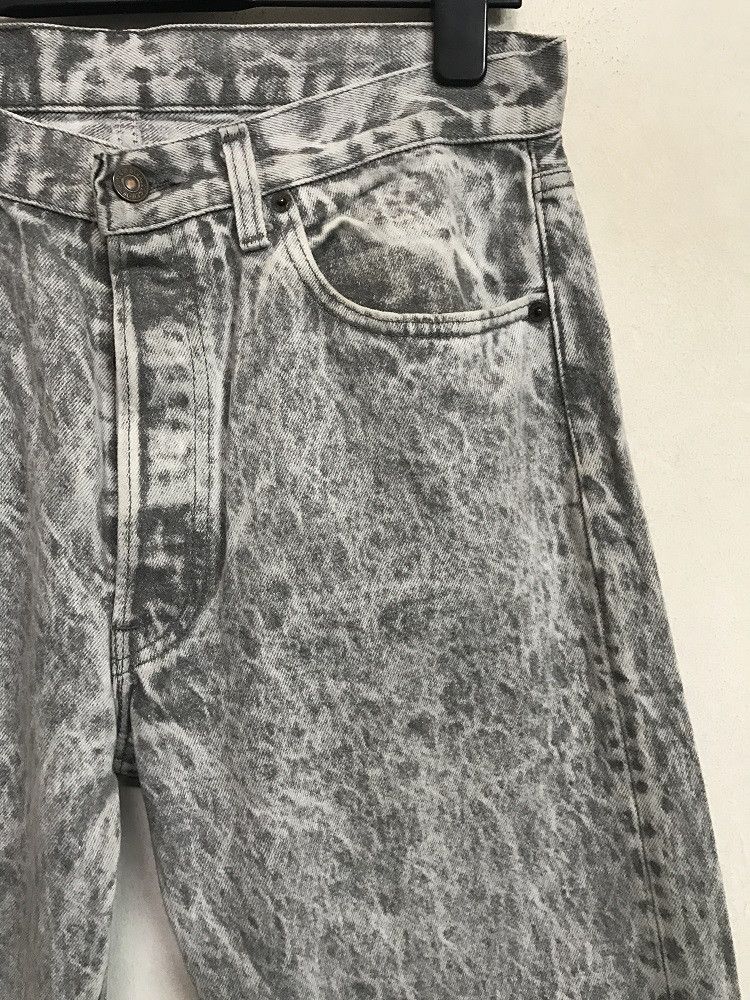 Levi's Vintage Levi's 501 Jeans Made in Usa Acid Washed Denim Size US 33 - 3 Thumbnail