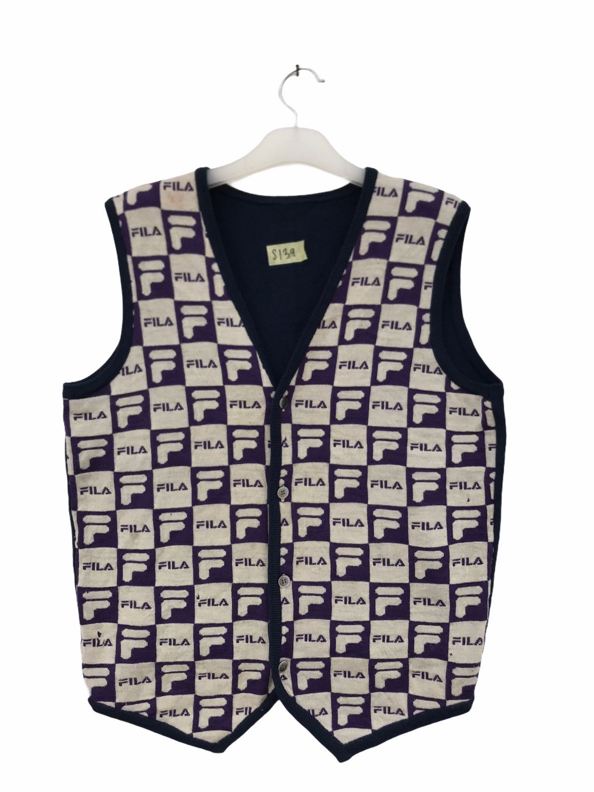 Fila Vintage Fila Monogram Design Vest Size US S / EU 44-46 / 1 - 1 Thumbnail