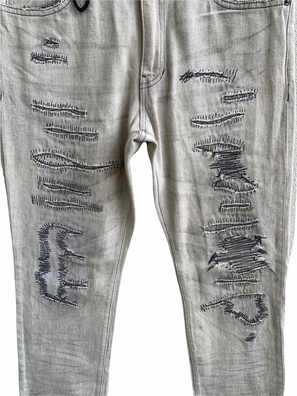Japanese Brand Japanese Brand Distressed Semantic Design Size US 30 / EU 46 - 5 Thumbnail