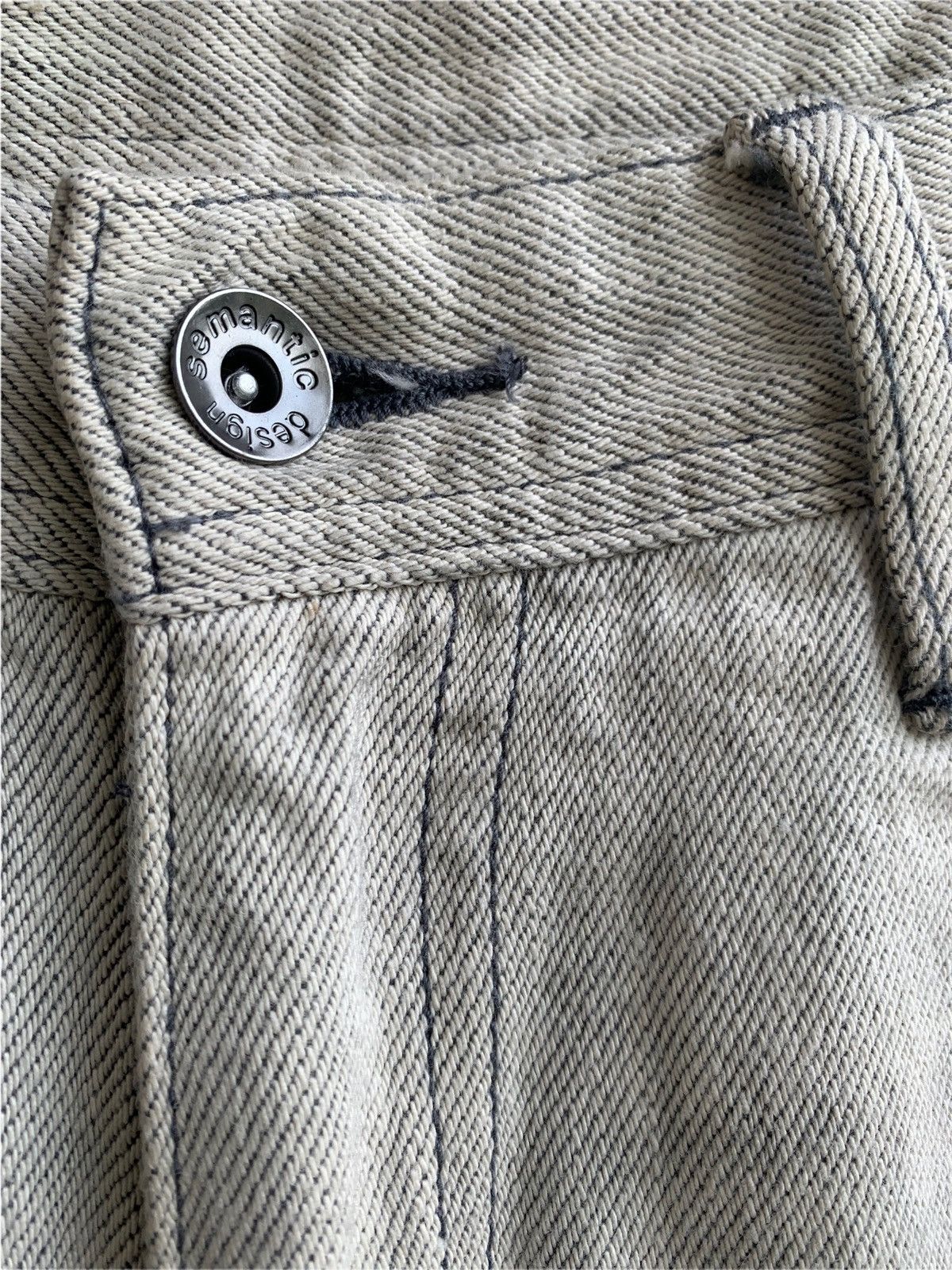 Japanese Brand Japanese Brand Distressed Semantic Design Size US 30 / EU 46 - 8 Thumbnail