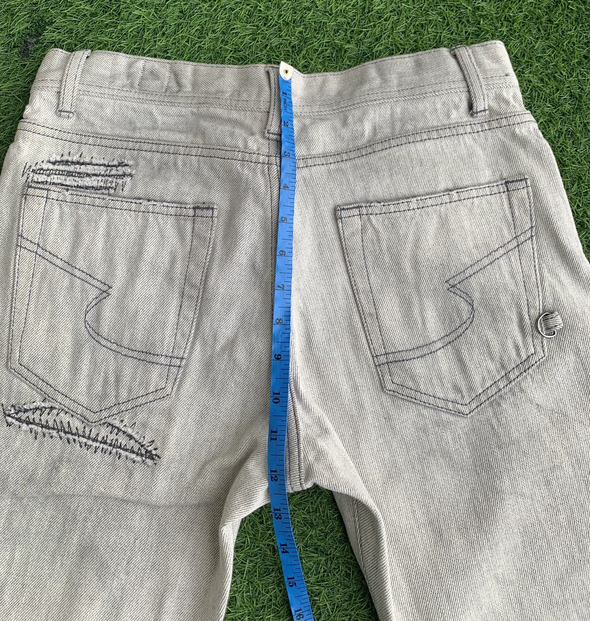 Japanese Brand Japanese Brand Distressed Semantic Design Size US 30 / EU 46 - 15 Thumbnail