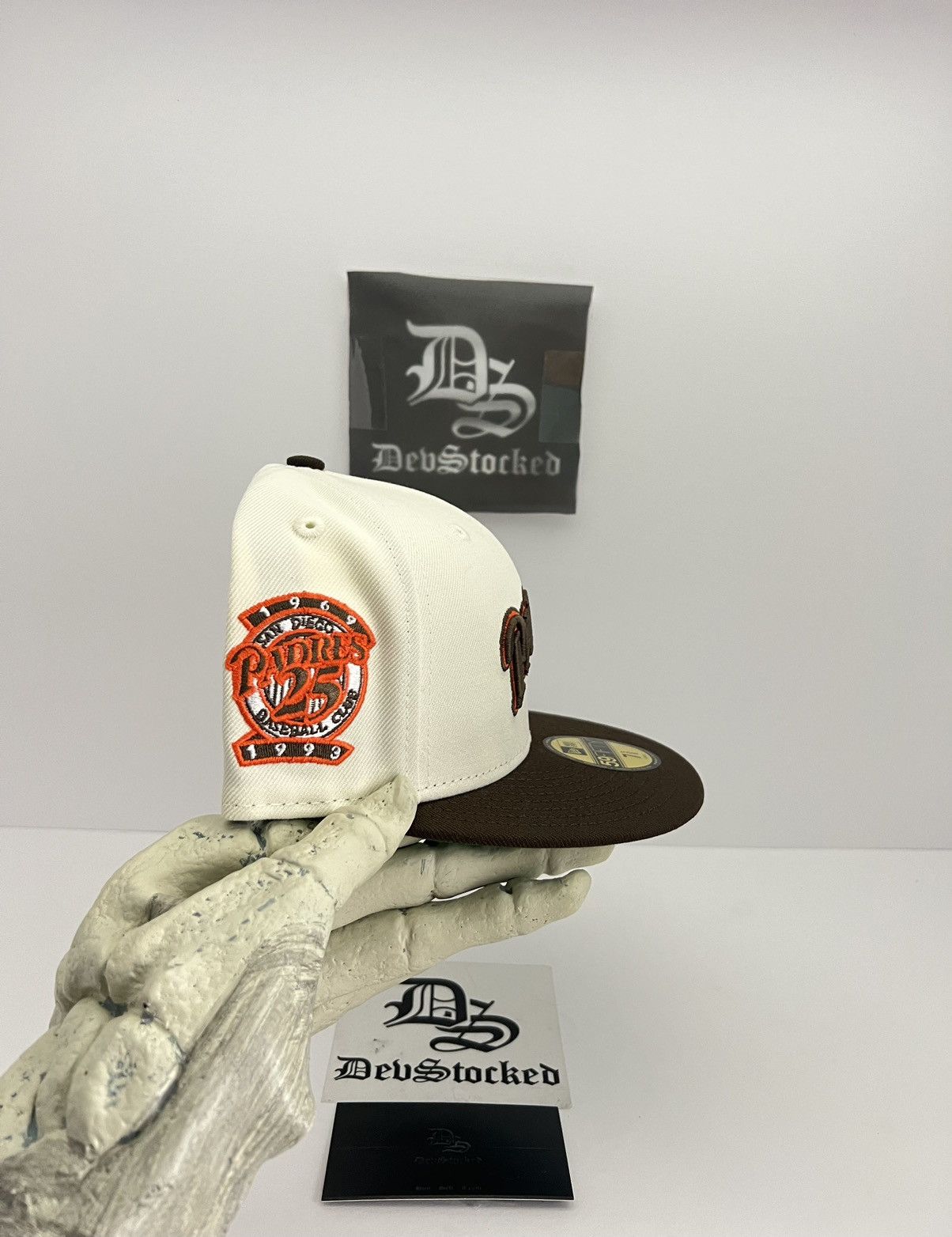 MLB × New Era 7 5/8 - Script San Diego Padres 25th Exclusive Fitted Hat Size ONE SIZE - 3 Thumbnail