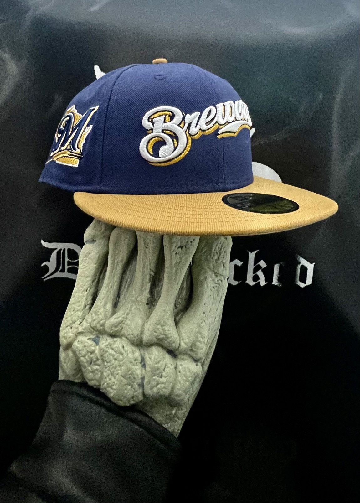 New Era 59Fifty Milwaukee Brewers Fitted Hat Size high quality 7 5/8 Hat Club Beer Pack