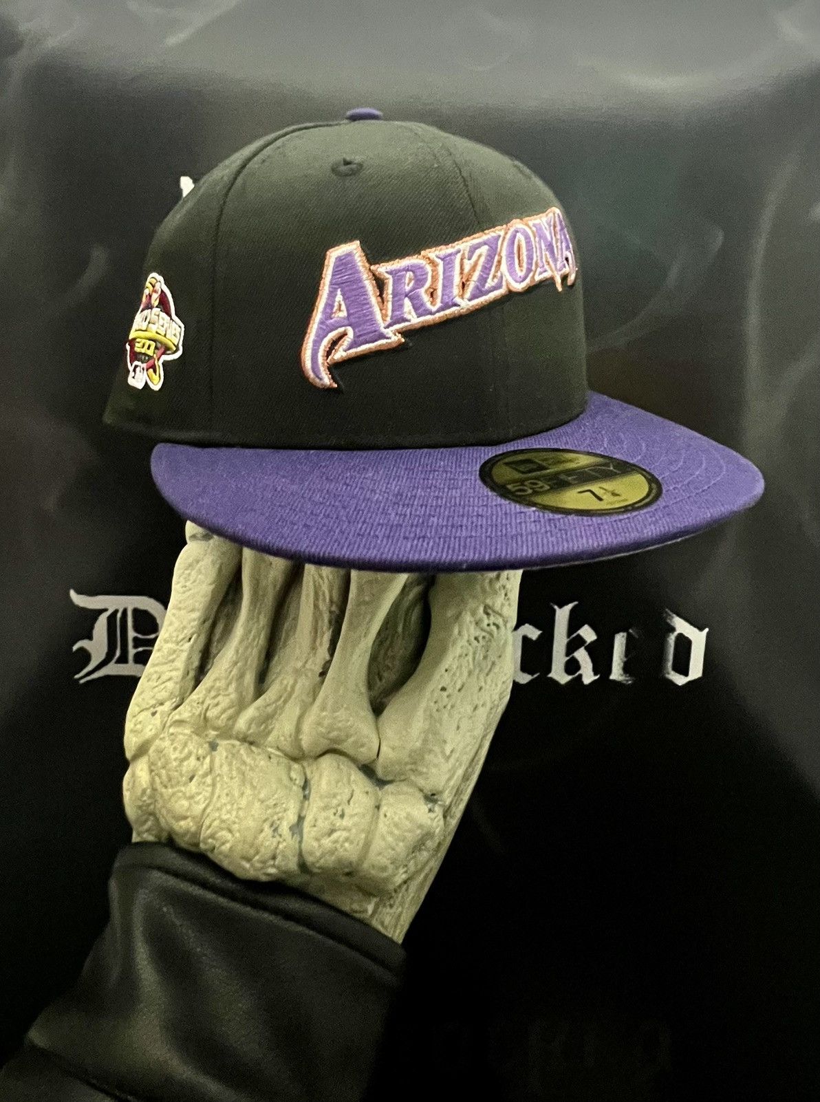 New Era 71/4 - Script Arizona Diamondbacks 2001 Exclusive Fitted Hat ...