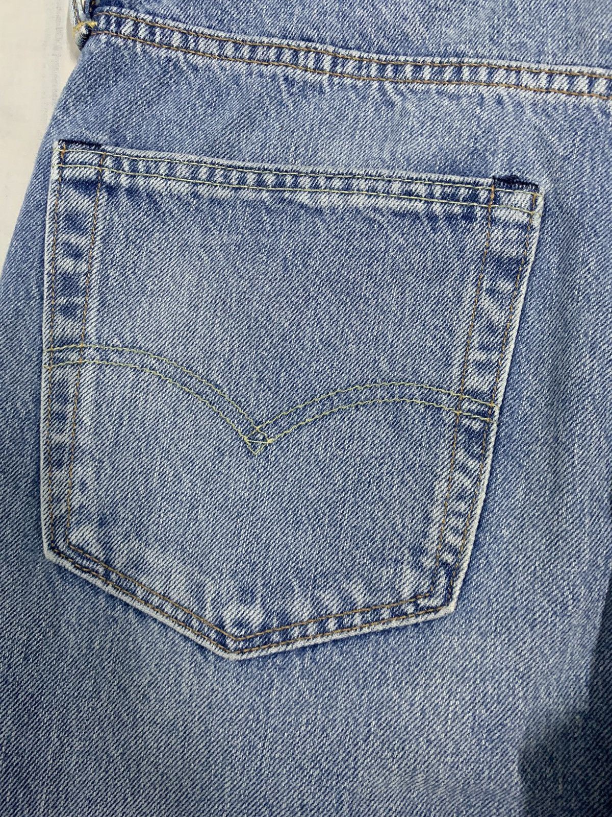 Levi's Vintage 2000s Levi’s 502 Blue Palm Tree Patchwork Jeans Size US 33 - 18 Thumbnail