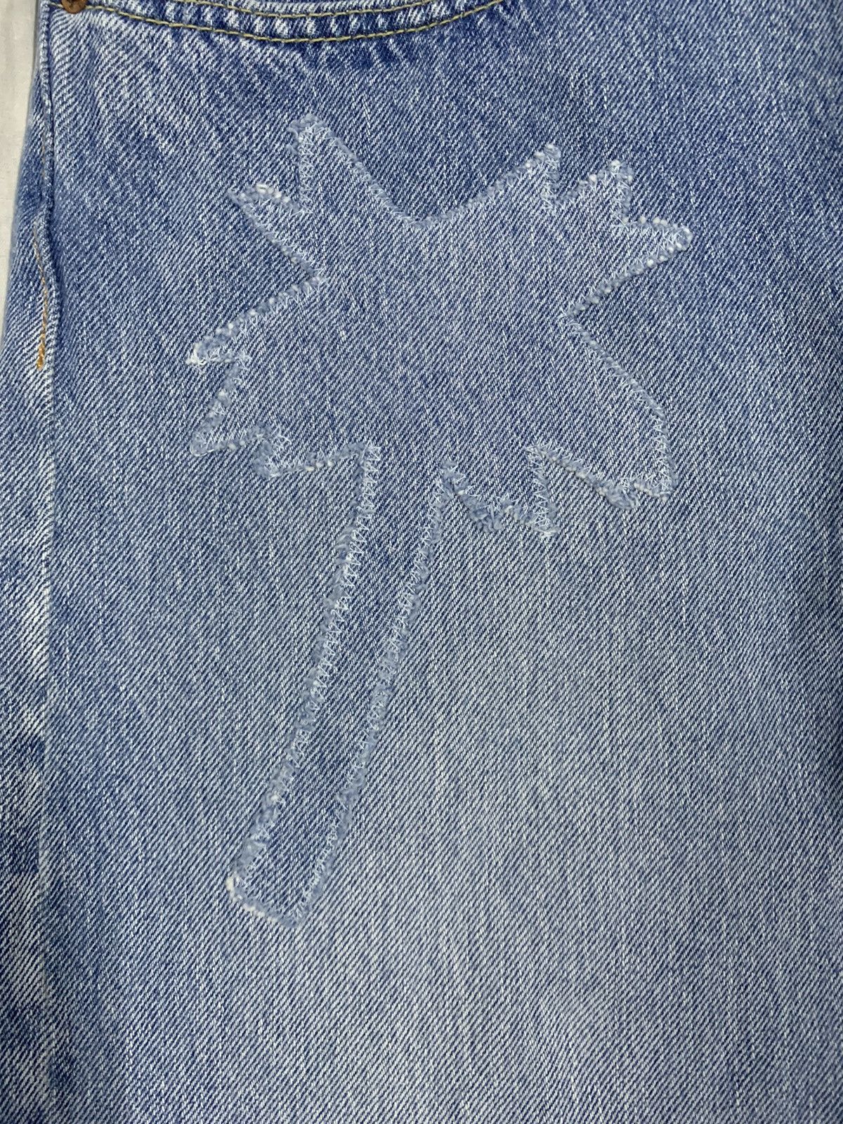Levi's Vintage 2000s Levi’s 502 Blue Palm Tree Patchwork Jeans Size US 33 - 11 Thumbnail