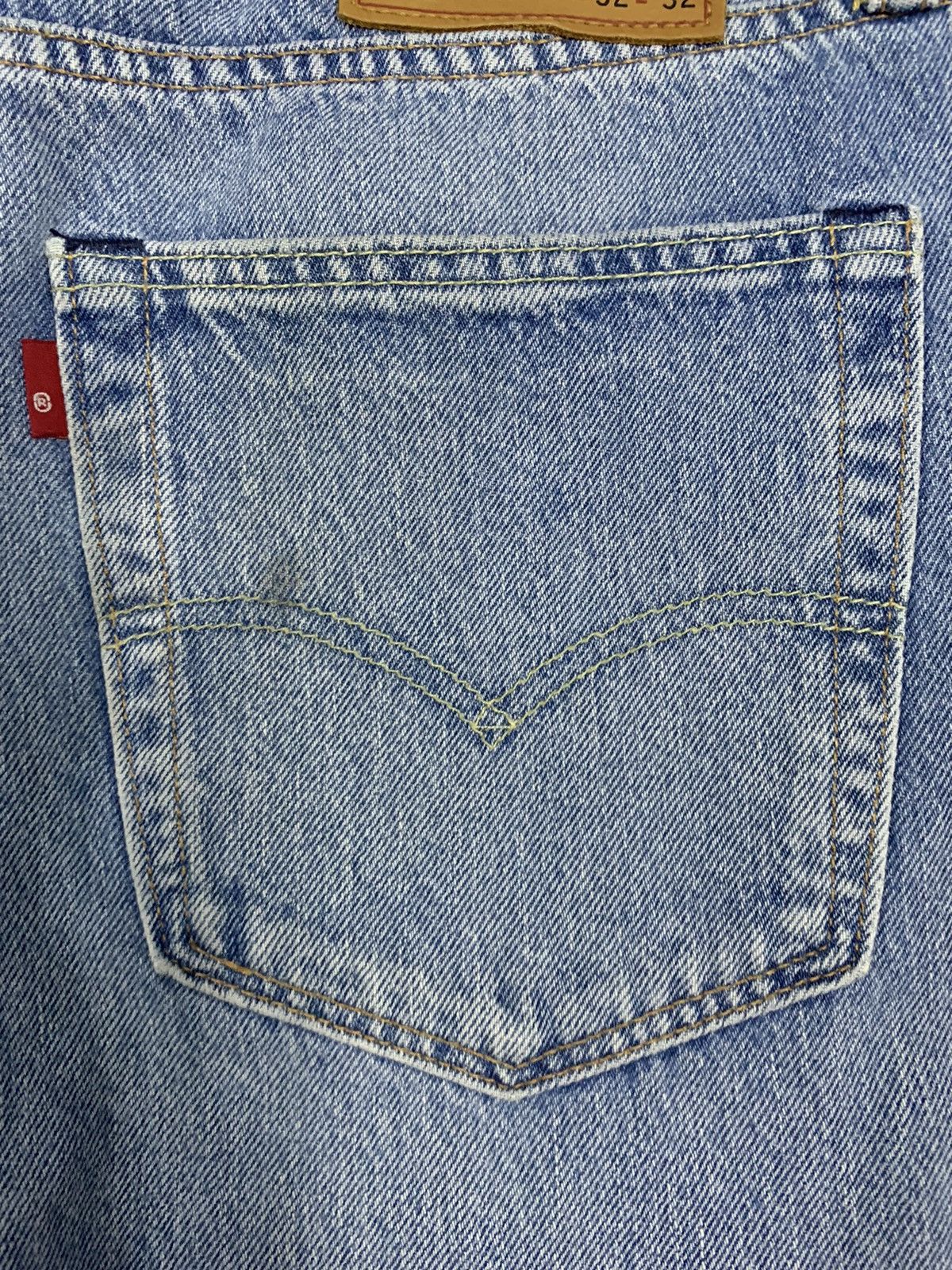 Levi's Vintage 2000s Levi’s 502 Blue Palm Tree Patchwork Jeans Size US 33 - 19 Thumbnail