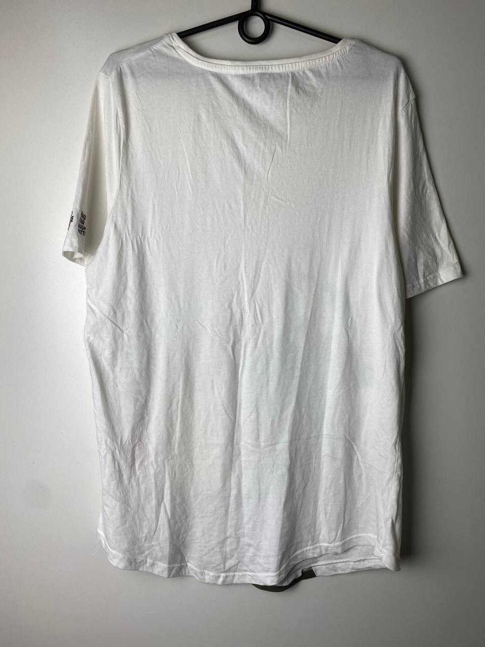 Other Comic Relief luxury t-shirt size XL Size US XL / EU 56 / 4 - 2 Thumbnail