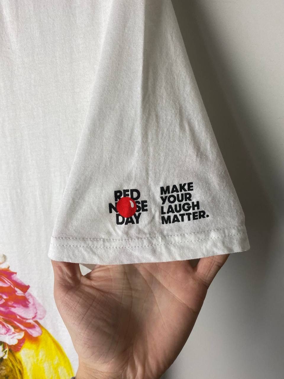 Other Comic Relief luxury t-shirt size XL Size US XL / EU 56 / 4 - 5 Thumbnail