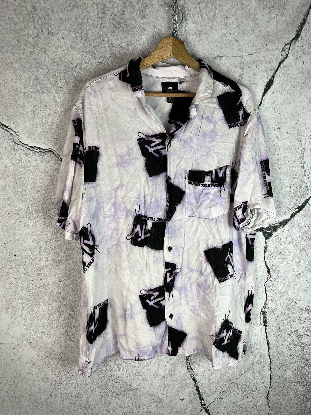 Mtv MTV x H&M multi logo button up shirt Size US L / EU 52-54 / 3 - 1 Thumbnail