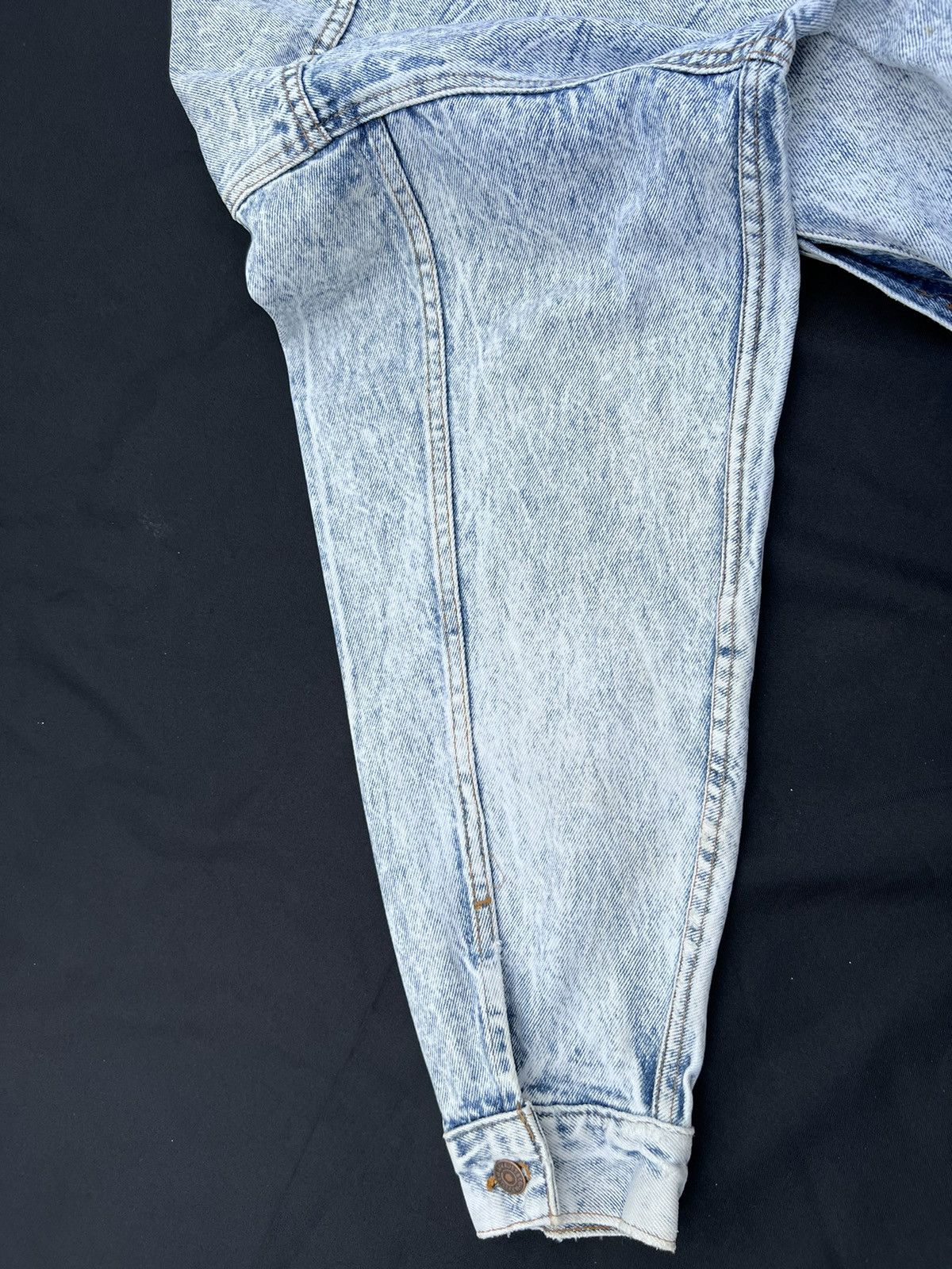 Levi's 80s 90s Levi’s Usa Acid Washed Trucker Denim Jacket Size US XL / EU 56 / 4 - 14 Thumbnail