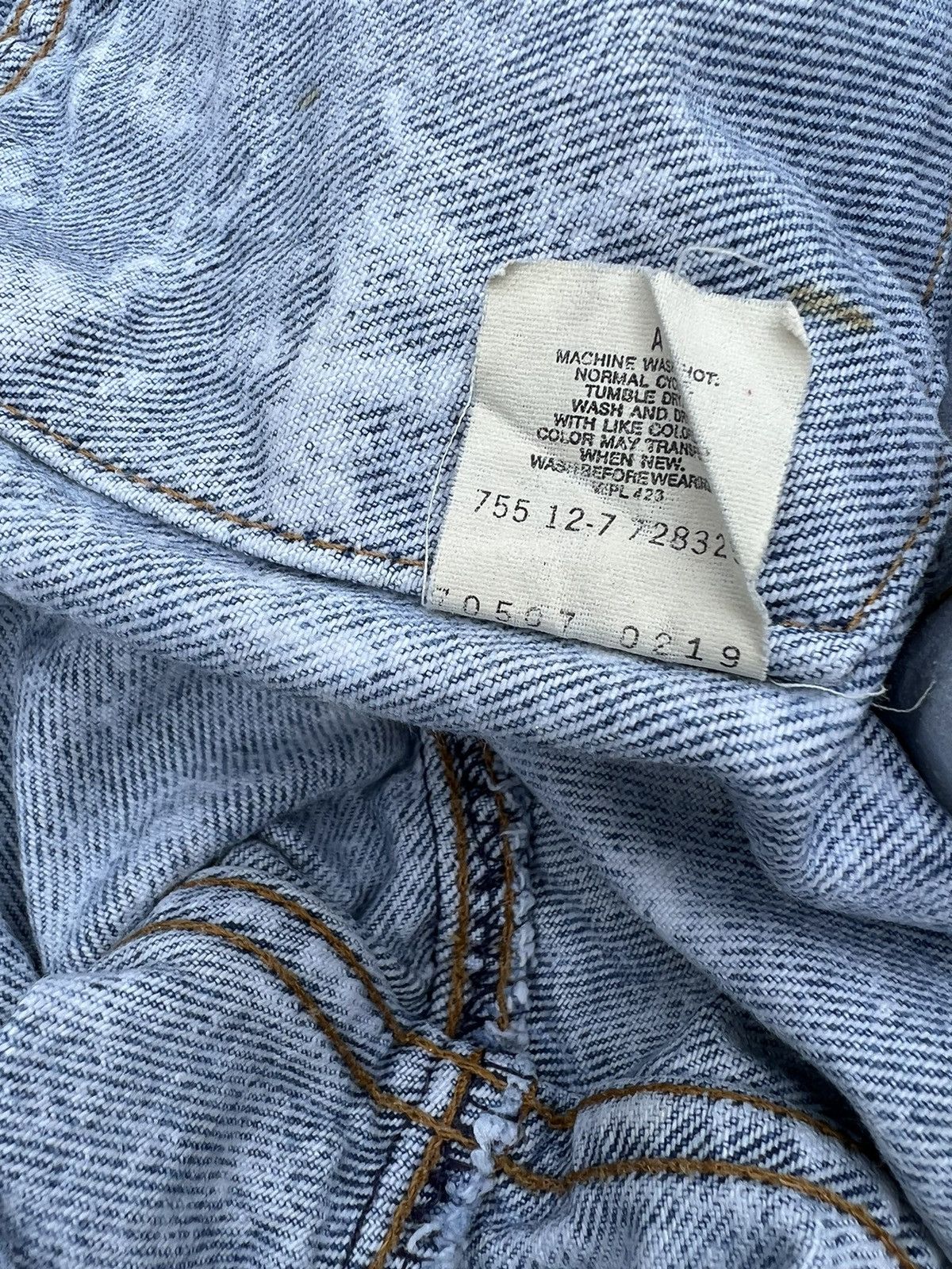 Levi's 80s 90s Levi’s Usa Acid Washed Trucker Denim Jacket Size US XL / EU 56 / 4 - 22 Thumbnail