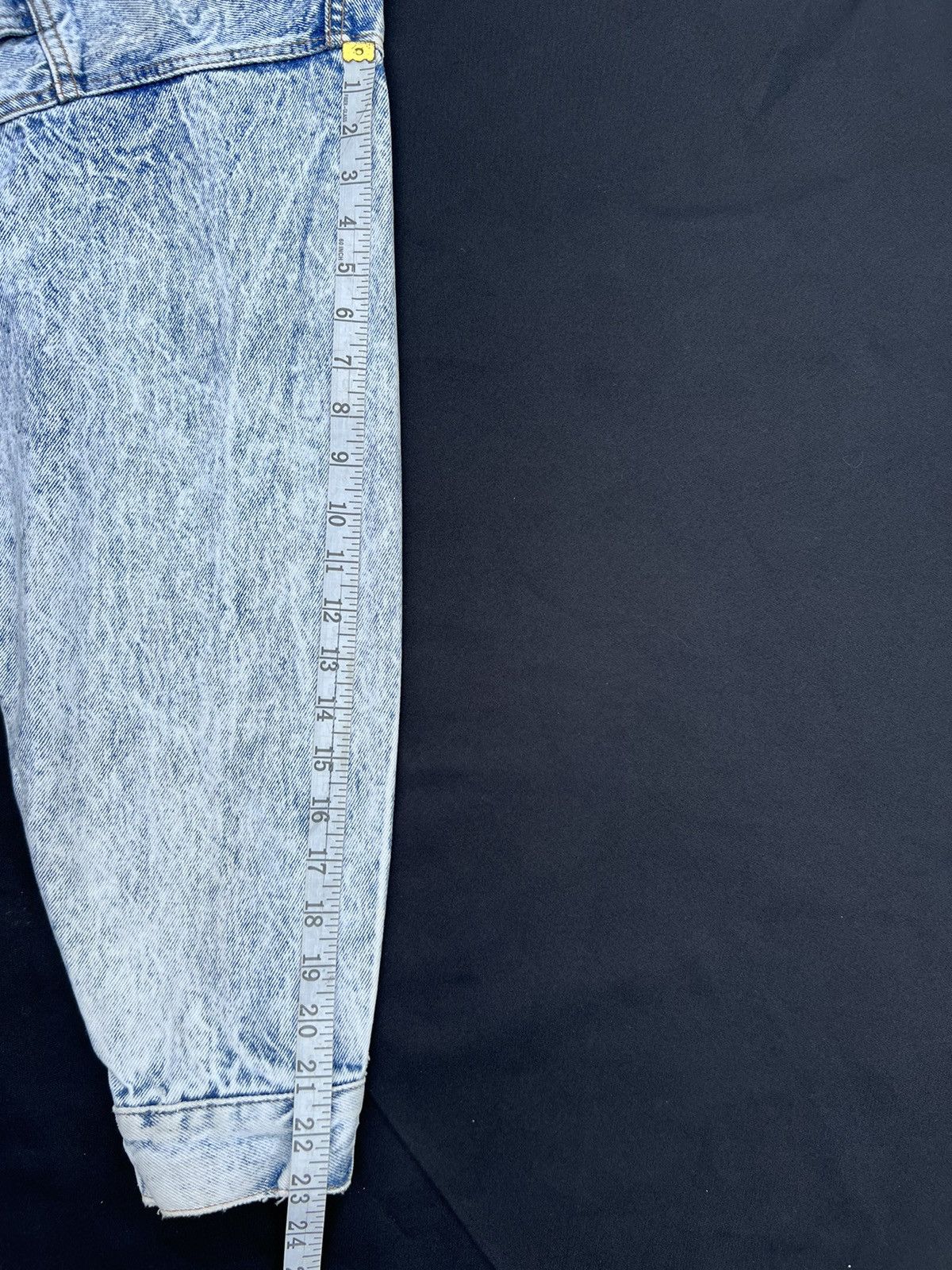 Levi's 80s 90s Levi’s Usa Acid Washed Trucker Denim Jacket Size US XL / EU 56 / 4 - 3 Thumbnail