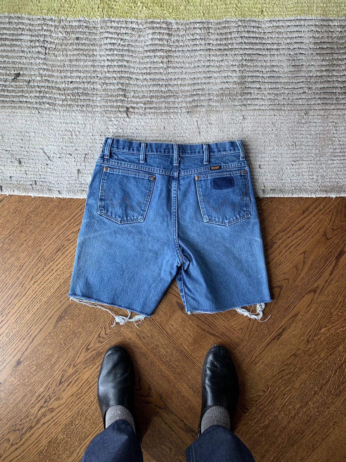 Vintage × Wrangler Vintage Wrangler Cut Off Jean Shorts Raw Hem Jorts Womens 32 Size 32" / US 10 / IT 46 - 2 Thumbnail