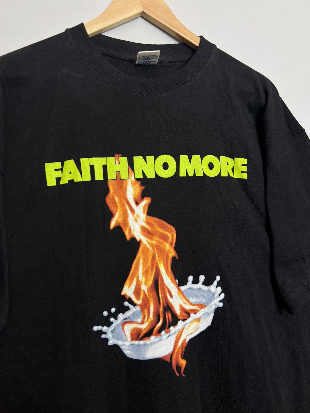 Band Tees Vintage 00s Faith No More The Real Thing Rock Band Rare Tee Size US XL / EU 56 / 4 - 2 Thumbnail