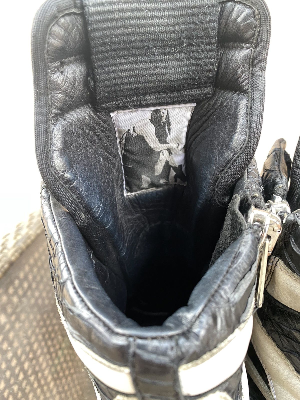 Rick Owens 1/40 Antonioni exclusive python dunk in blk/milk Size US 5.5 / EU 38 - 16 Thumbnail