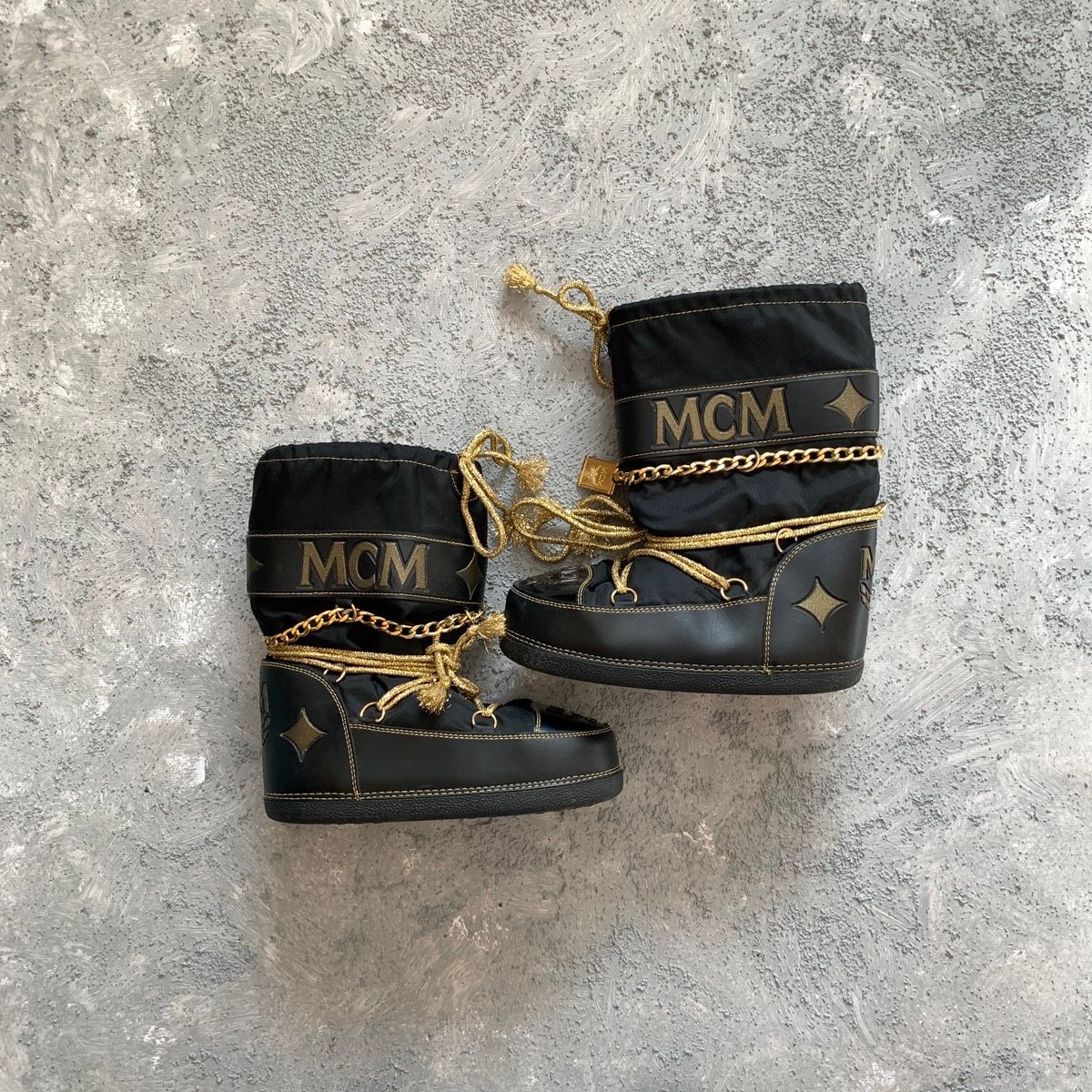 Vintage MCM Moon boots | Grailed