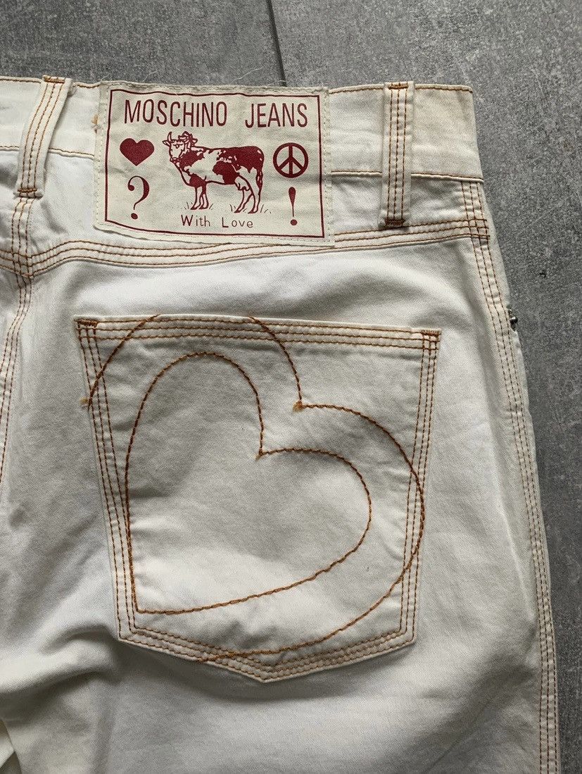 Moschino New 1990’s Moschino jeans nwt white slim bootcut rare denim Size 27" / US 4 / IT 40 - 4 Thumbnail