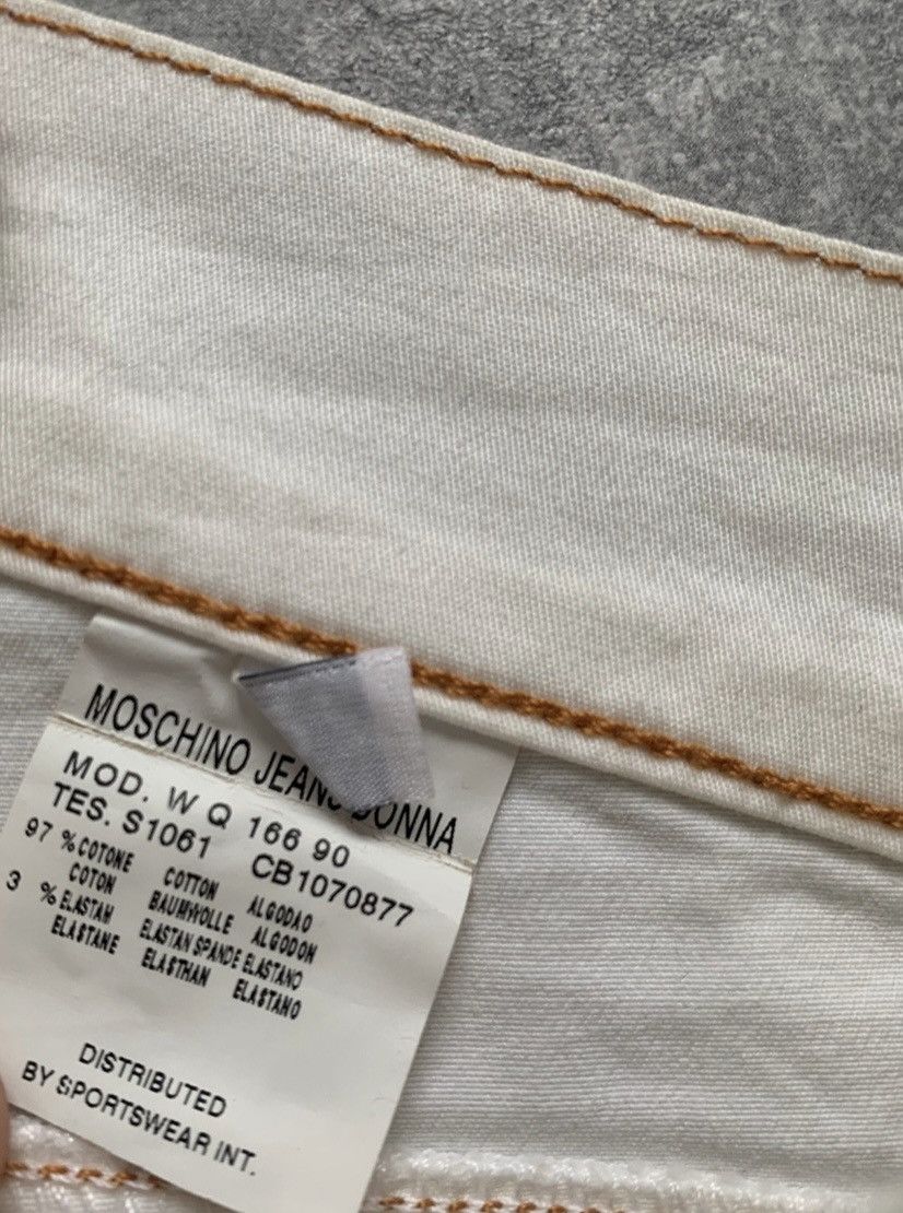 Moschino New 1990’s Moschino jeans nwt white slim bootcut rare denim Size 27" / US 4 / IT 40 - 10 Thumbnail
