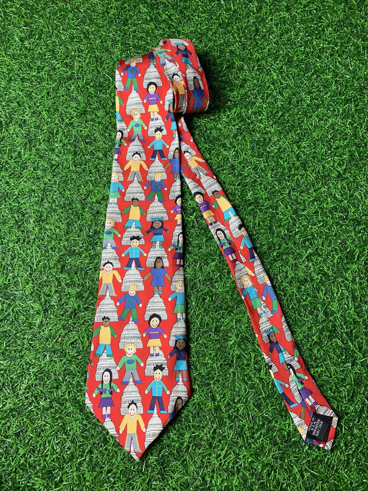 American Edition Vintage USA Artwork Save The Children Collection Neck Tie Size ONE SIZE - 1 Thumbnail