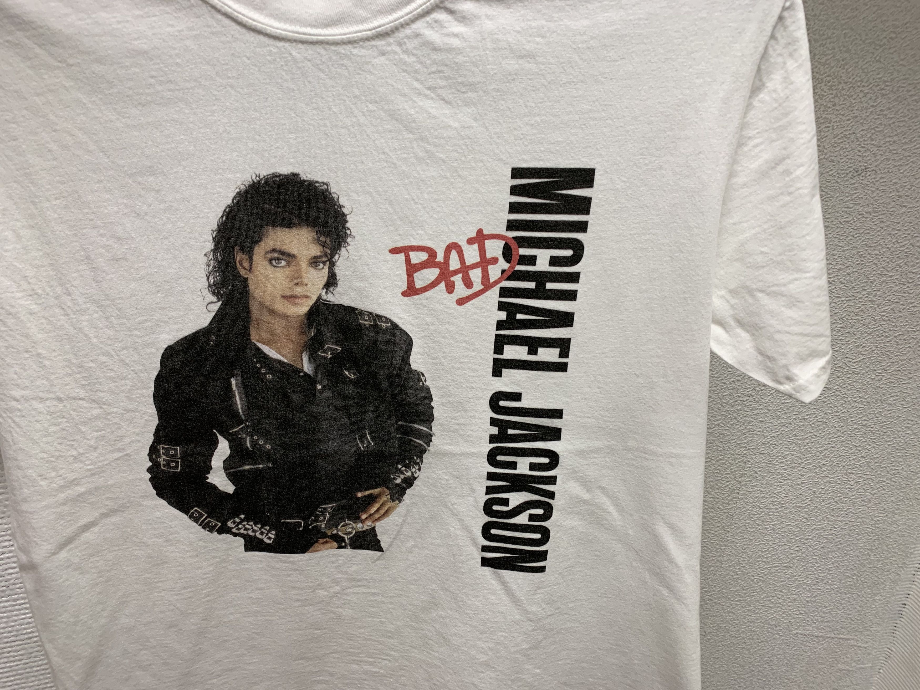 Band Tees Michael Jackson bad white vintage t-shirt L sz band tee rock Size US L / EU 52-54 / 3 - 2 Thumbnail