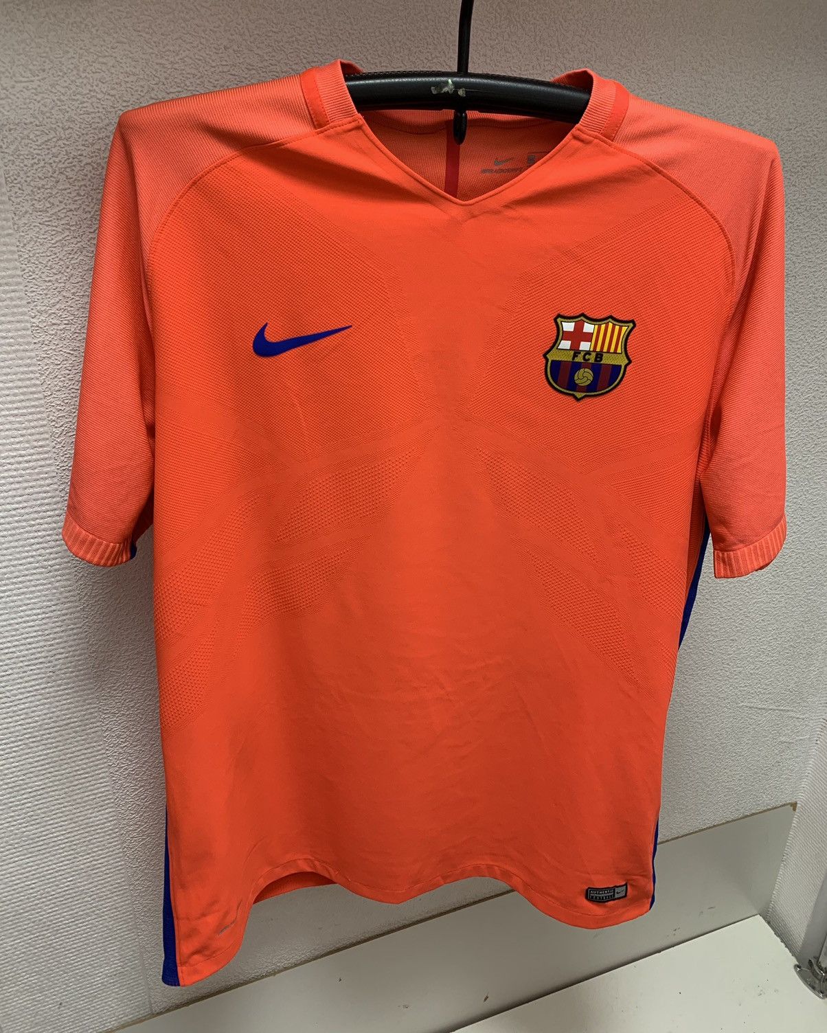 Nike Nike Barcelona soccer jersey Xxl 2xl orange Size US XXL / EU 58 / 5 - 1 Thumbnail