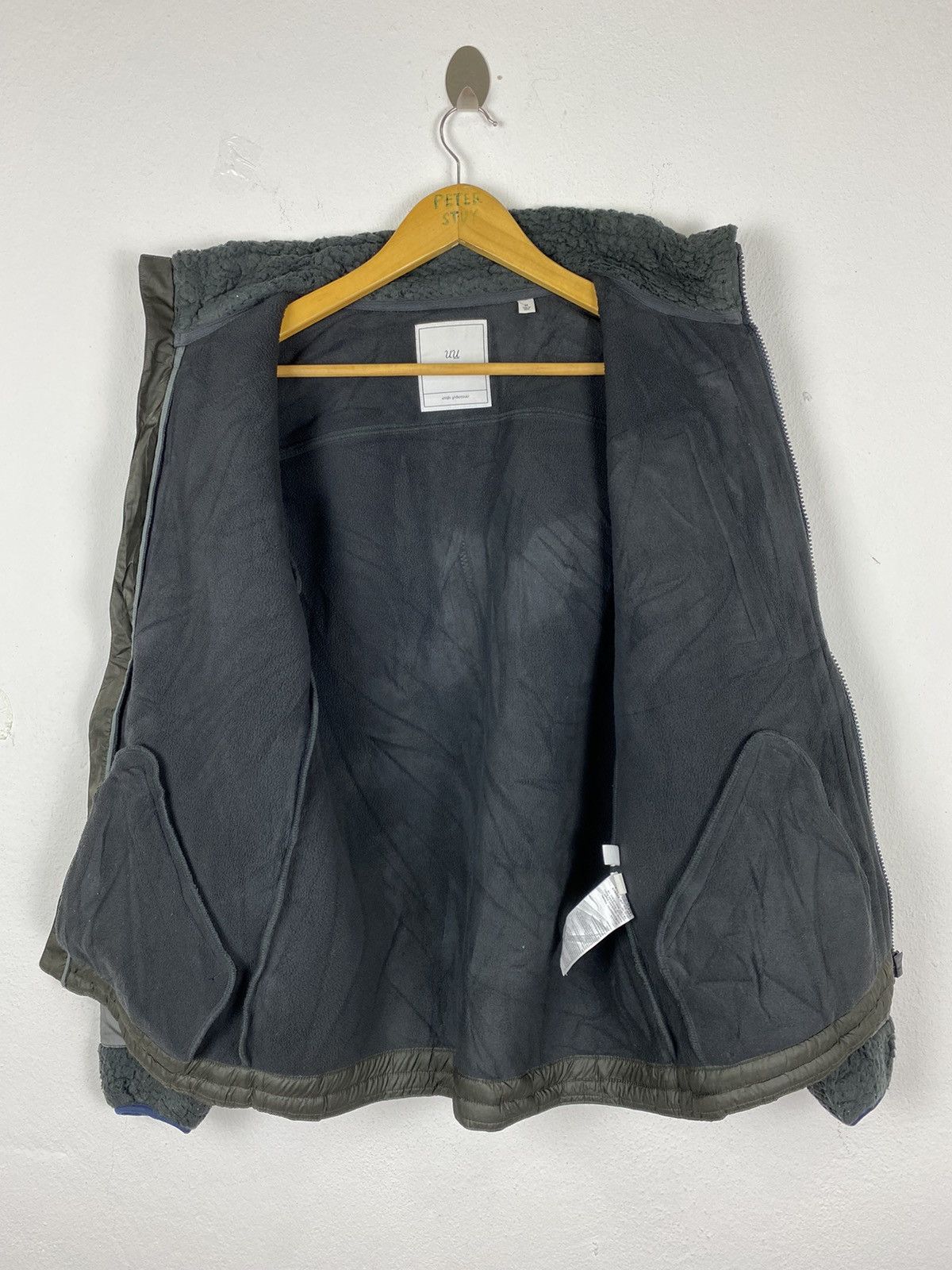 Jun Takahashi × Undercover × Uniqlo 🔥Uniqlo Undercover by Jun Takahashi Sherpa Jacket Size US M / EU 48-50 / 2 - 7 Thumbnail