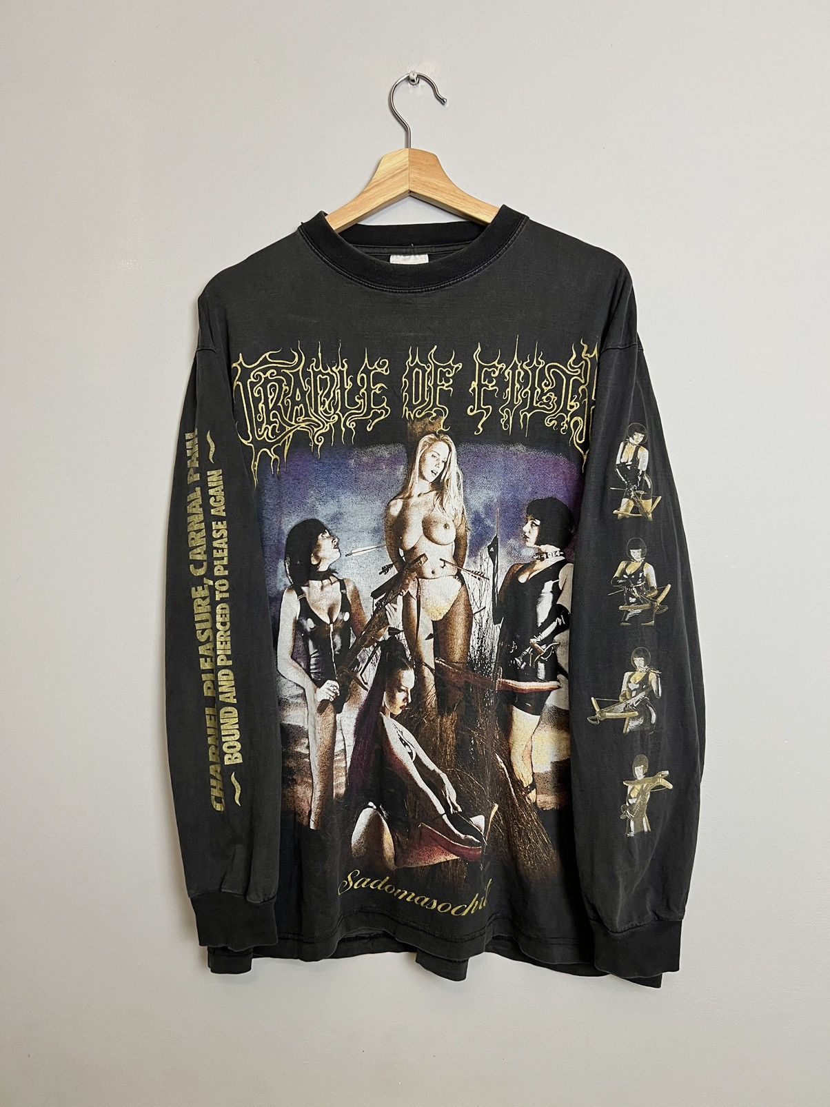 image of Rare Vintage 90's Cradle Of Filth Sadomasochist Band Tshirt in Black, Men's (Size XL)