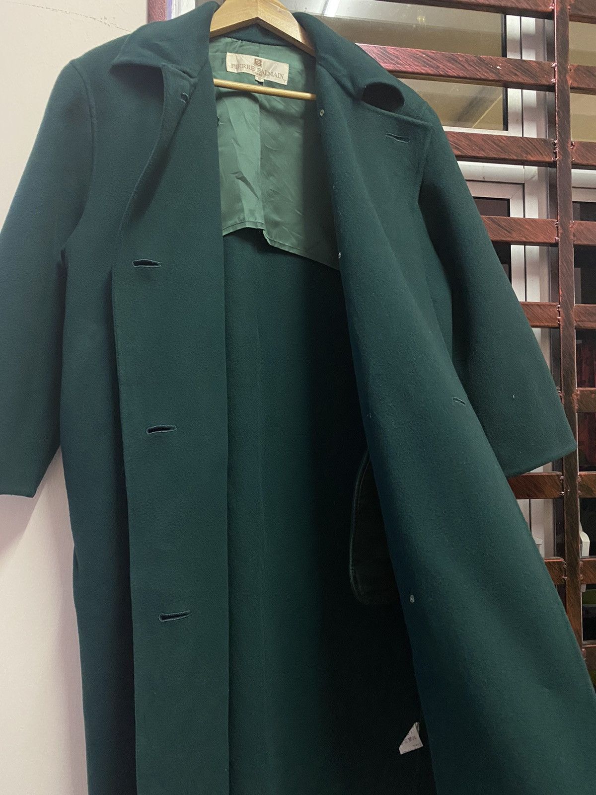 Pierre Balmain Vintage PIERRE BALMAIN WOOL LONG JACKET Size US L / EU 52-54 / 3 - 1 Thumbnail