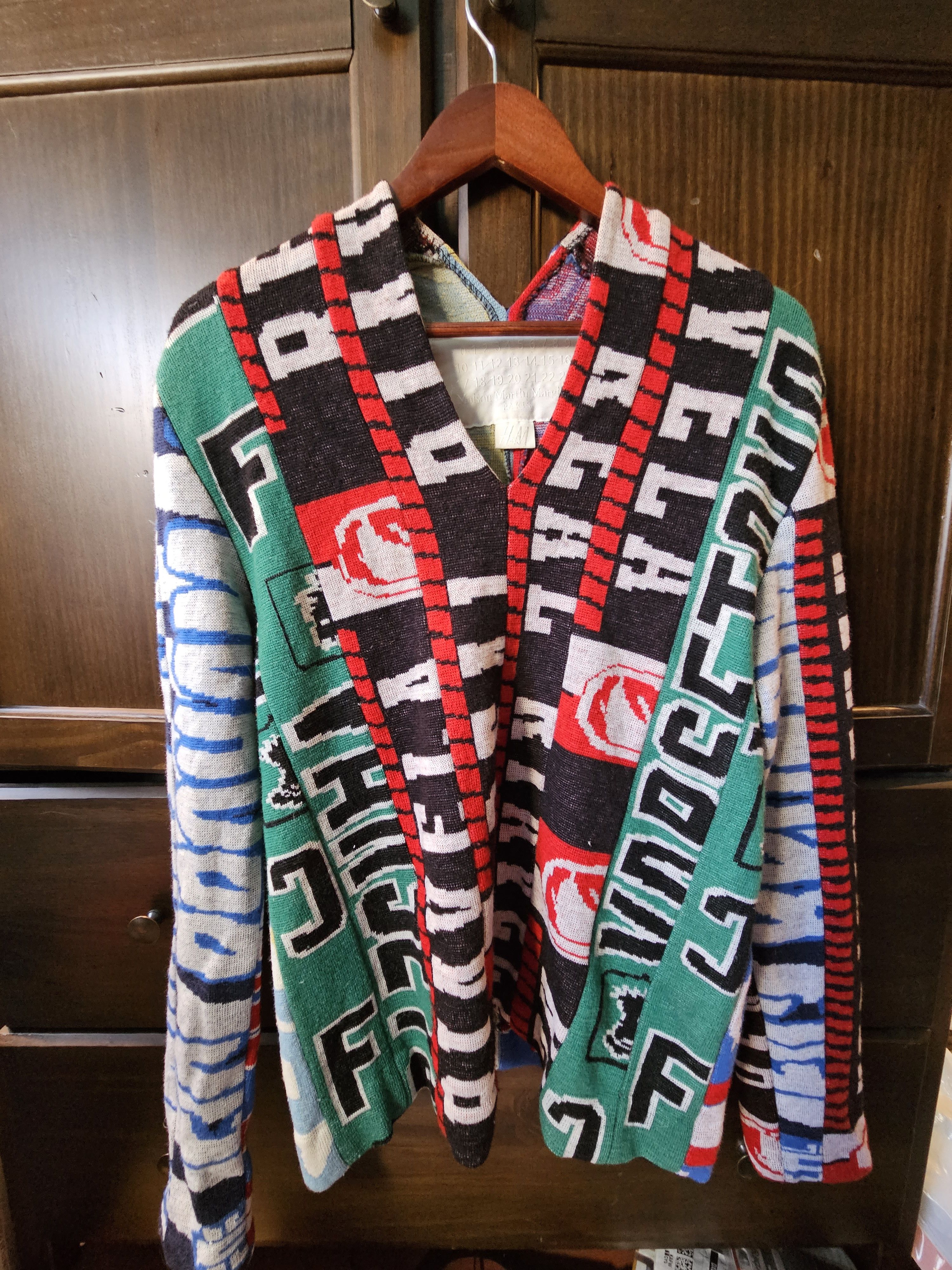 image of H&m Scarf Sweater, Men's (Size Medium)