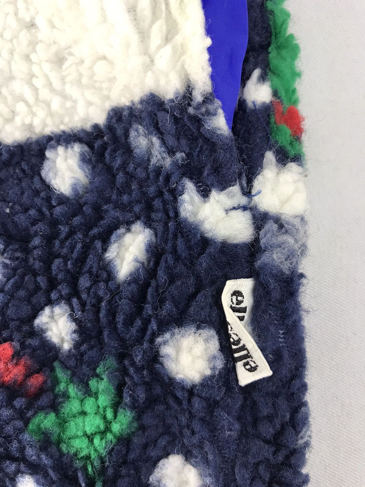 Ellesse × Vintage Ellesse Italy Goldwin Fluffy Wool Fleece Cityscape Design Size US XL / EU 56 / 4 - 5 Thumbnail