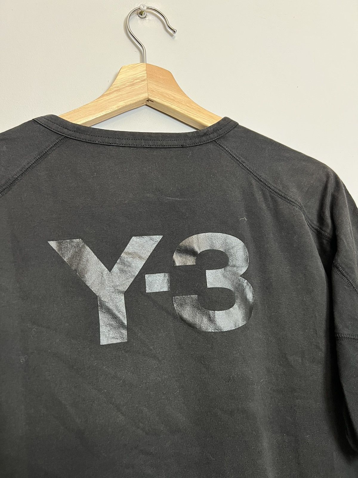 Adidas Rare S07 Y-3 Yohji Yamamoto Adidas Tonal Logo Tshirt Vintage Size US L / EU 52-54 / 3 - 3 Thumbnail