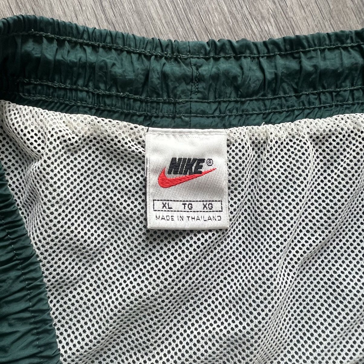 Nike × Vintage Vintage Nike nylon shorts 90s Size US 34 / EU 50 - 3 Thumbnail