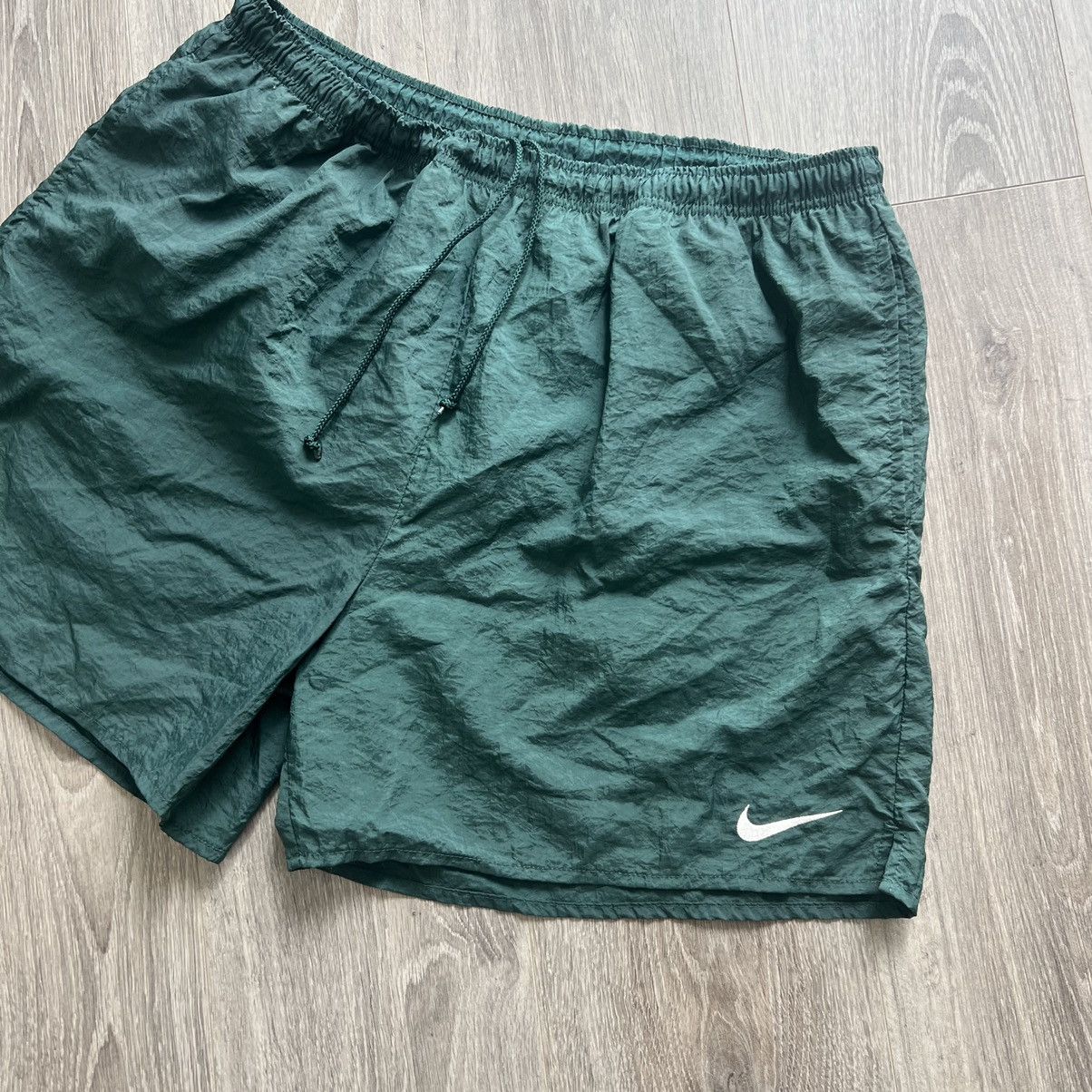 Nike × Vintage Vintage Nike nylon shorts 90s Size US 34 / EU 50 - 2 Thumbnail
