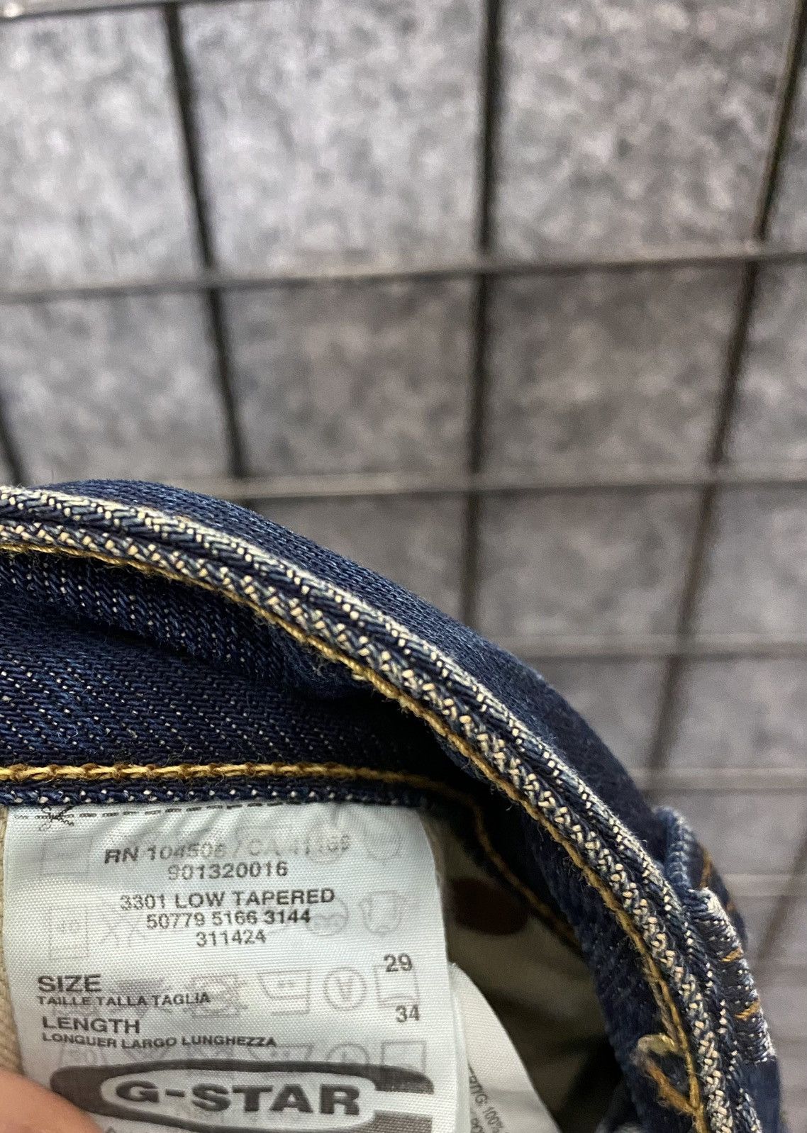 G-Star G Star Raw 3301 Streetwear Tapered Distressed Jeans Size 29 Size US 29 - 8 Thumbnail