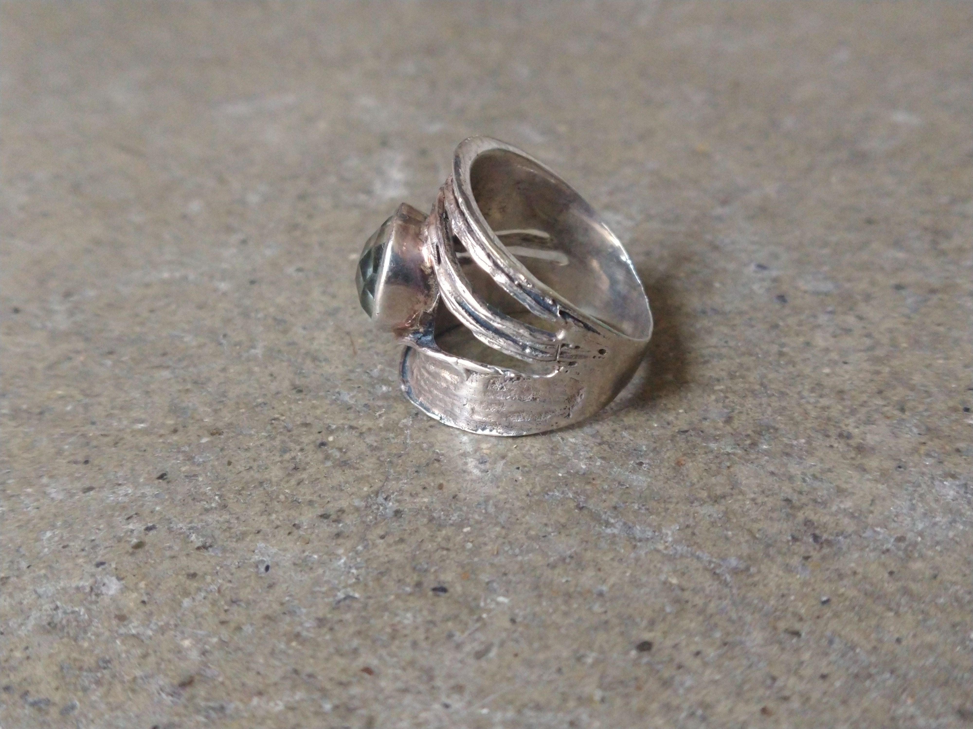 Jewelry Sterling Silver Ring Size 7.75 Green Amethyst Modern Size ONE SIZE - 5 Thumbnail