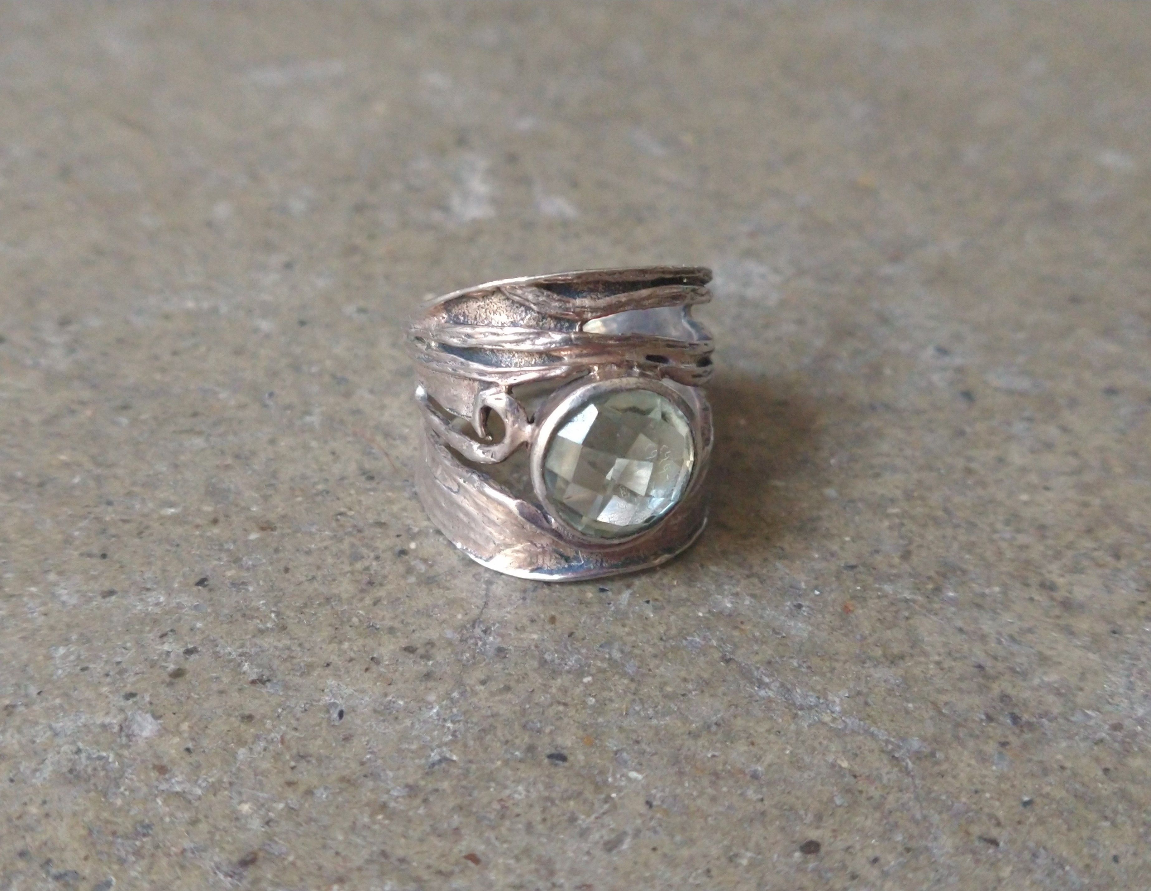 Jewelry Sterling Silver Ring Size 7.75 Green Amethyst Modern Size ONE SIZE - 1 Thumbnail