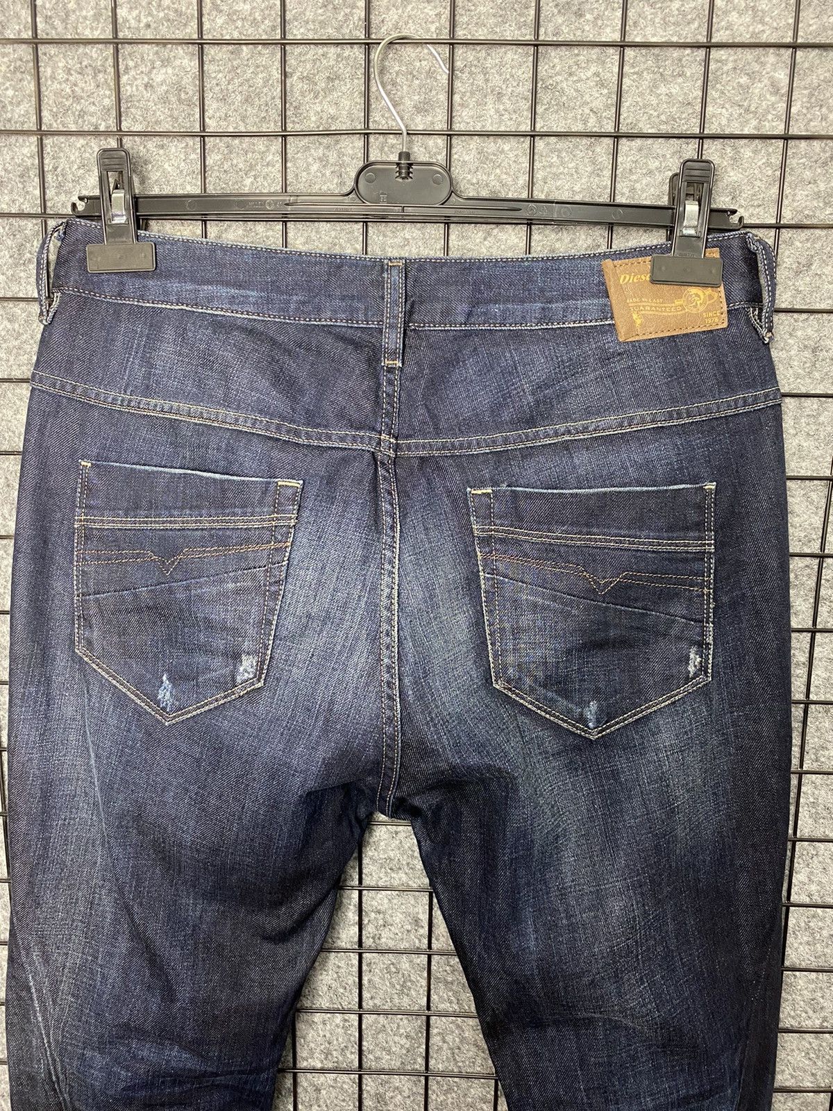 Designer × Diesel × Vintage Diesel Vintage Streetwear Denim Jeans Size 28 Size US 28 / EU 44 - 2 Thumbnail
