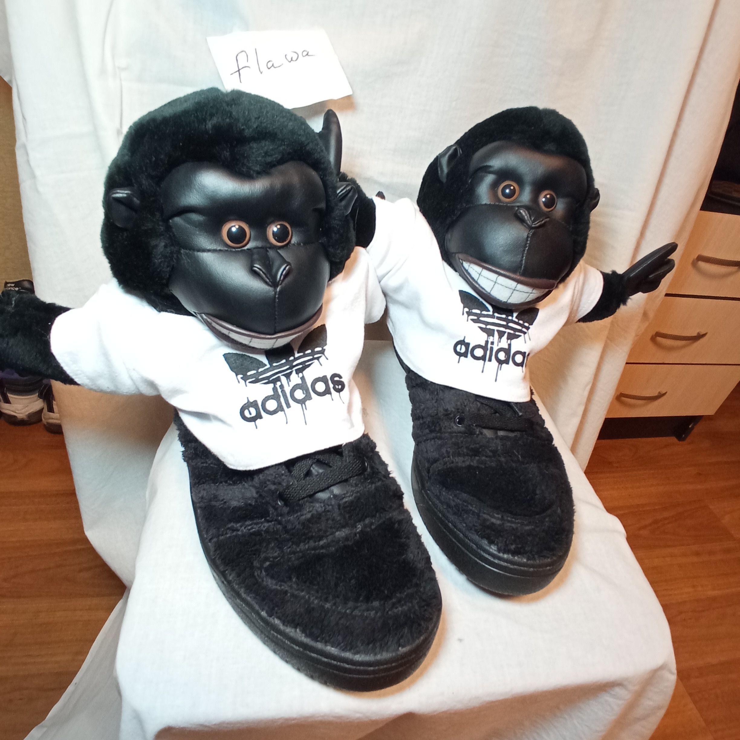 adidas jeremy scott gorilla shoes