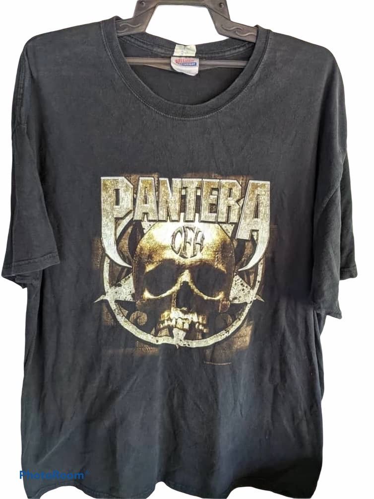 image of Band Tees x Rock T Shirt Vintage T-Shirt Pantera 2002 Big Print in Black, Men's (Size 2XL)