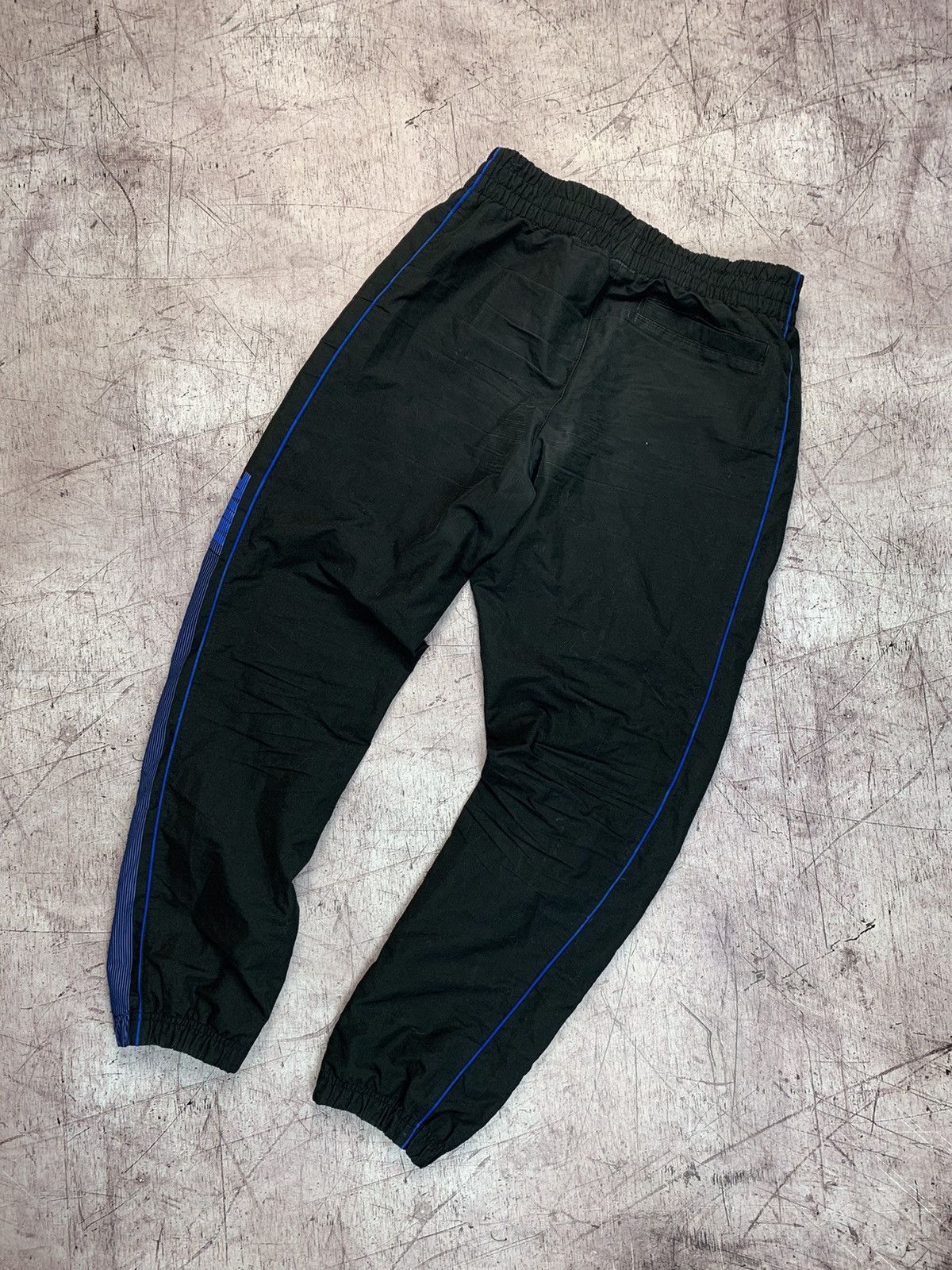 Nike Nike 90s Vintage Mens Nylon Pants Drill style Size US 32 / EU 48 - 2 Thumbnail