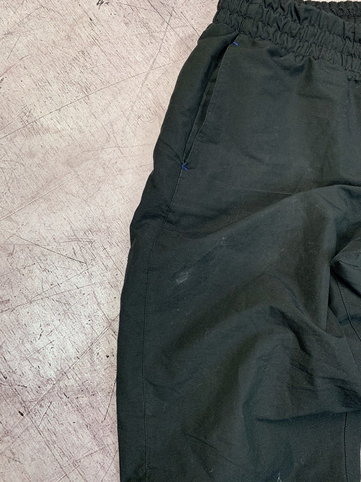 Nike Nike 90s Vintage Mens Nylon Pants Drill style Size US 32 / EU 48 - 5 Thumbnail