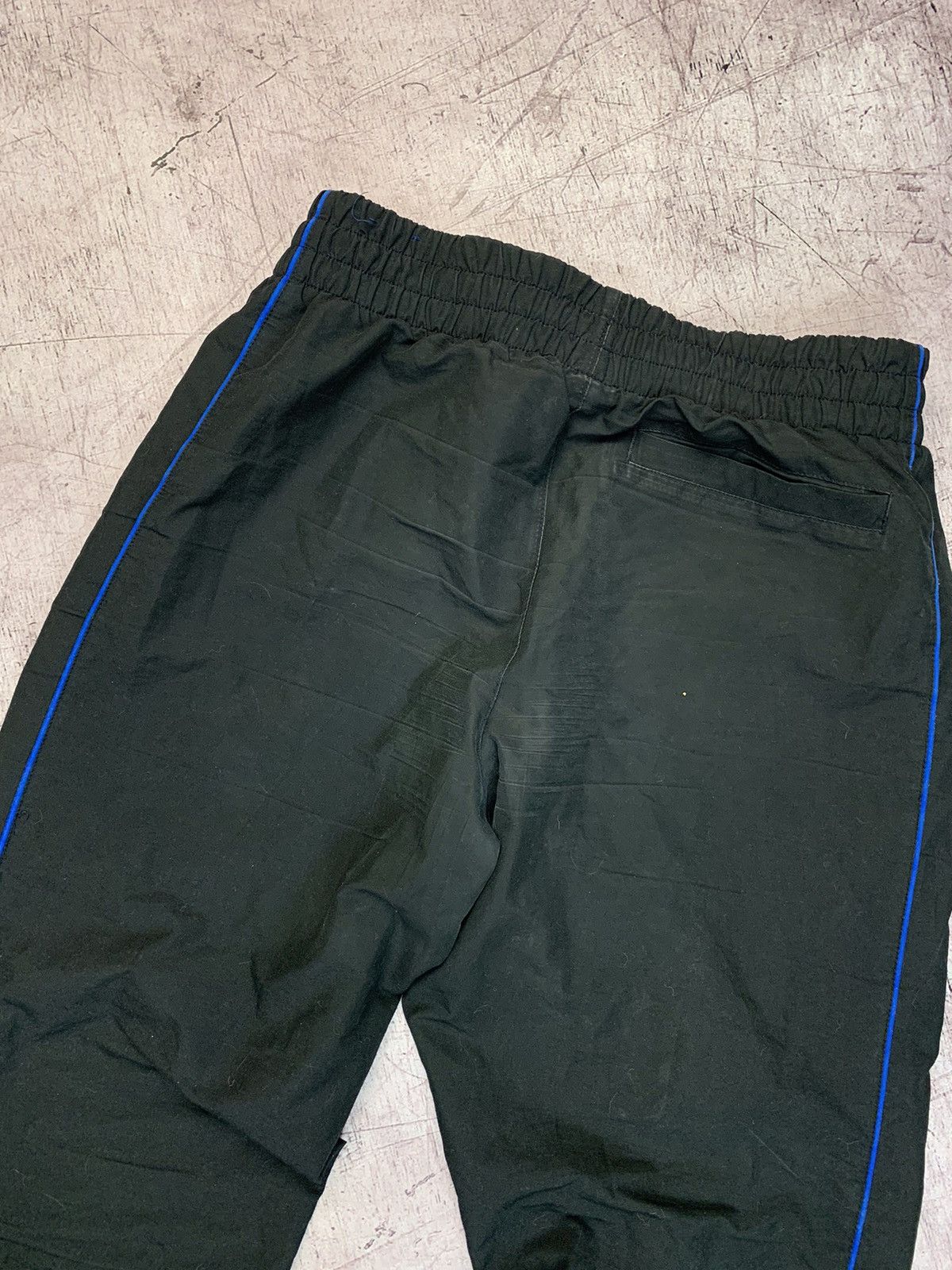 Nike Nike 90s Vintage Mens Nylon Pants Drill style Size US 32 / EU 48 - 10 Thumbnail
