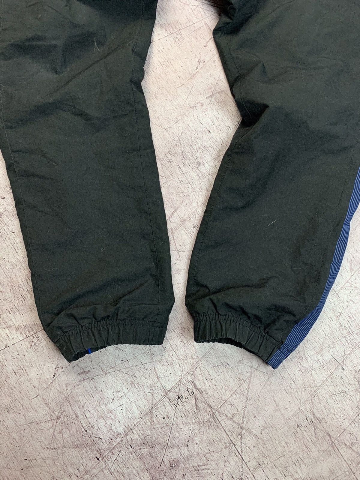 Nike Nike 90s Vintage Mens Nylon Pants Drill style Size US 32 / EU 48 - 4 Thumbnail