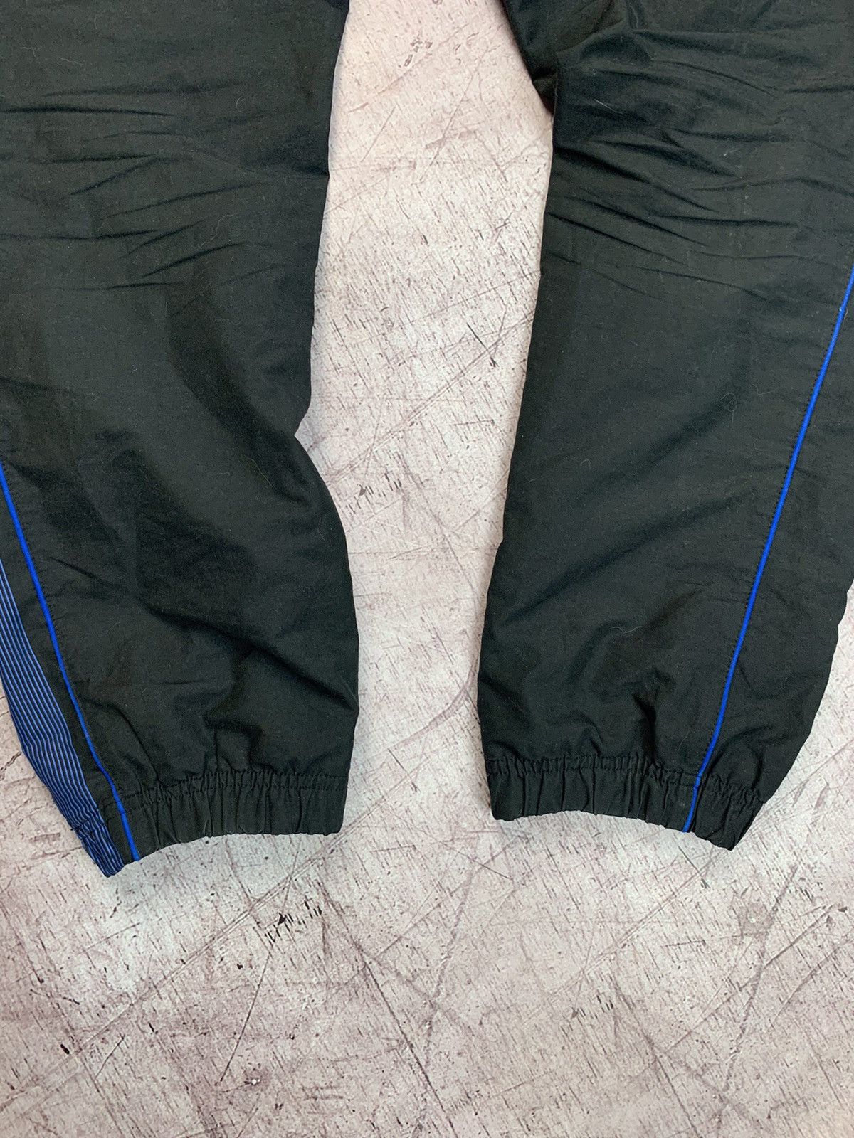 Nike Nike 90s Vintage Mens Nylon Pants Drill style Size US 32 / EU 48 - 11 Thumbnail