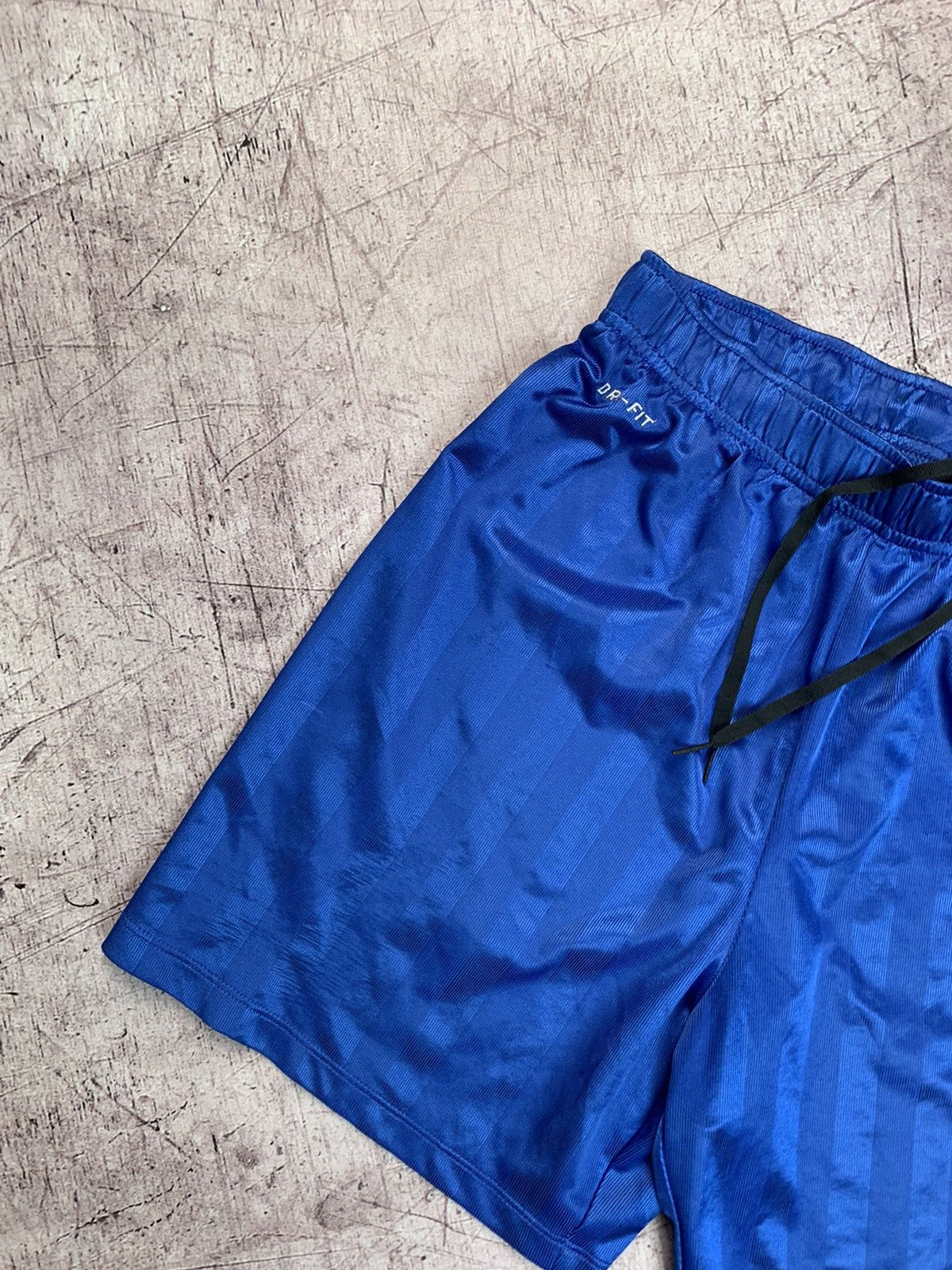 Nike × Vintage Vintage Nike Y2K Hype Mens Shorts Size US 32 / EU 48 - 7 Thumbnail