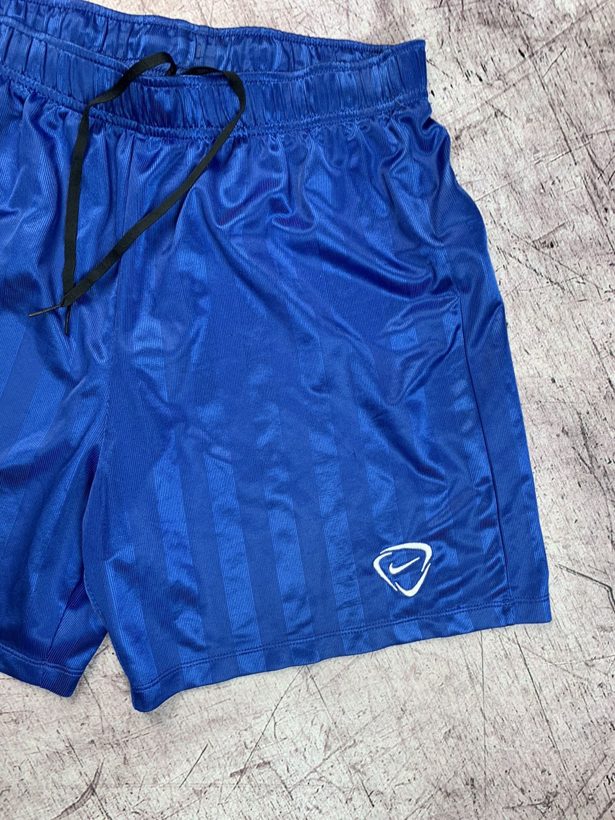 Nike × Vintage Vintage Nike Y2K Hype Mens Shorts Size US 32 / EU 48 - 3 Thumbnail
