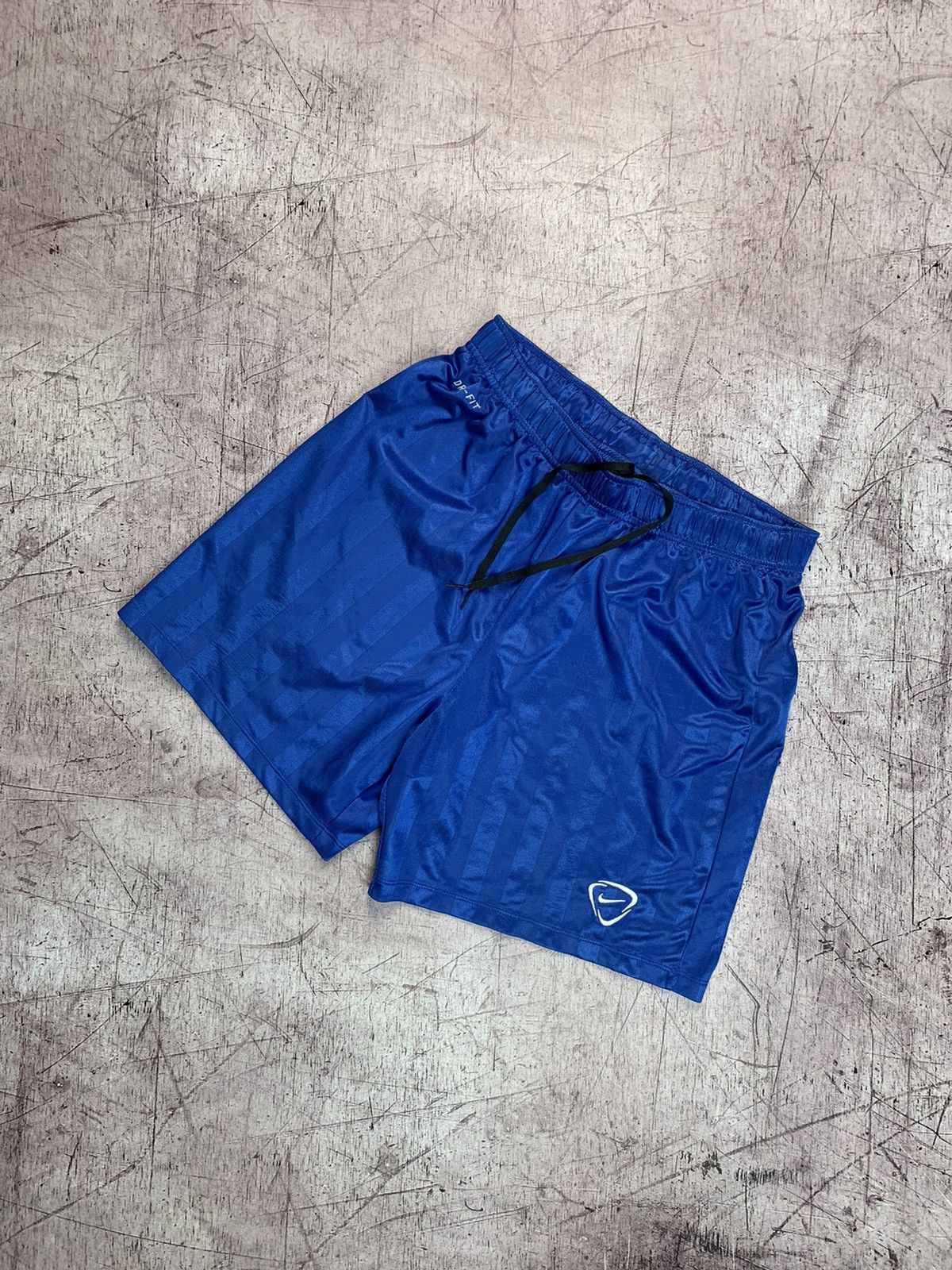 Nike × Vintage Vintage Nike Y2K Hype Mens Shorts Size US 32 / EU 48 - 1 Thumbnail